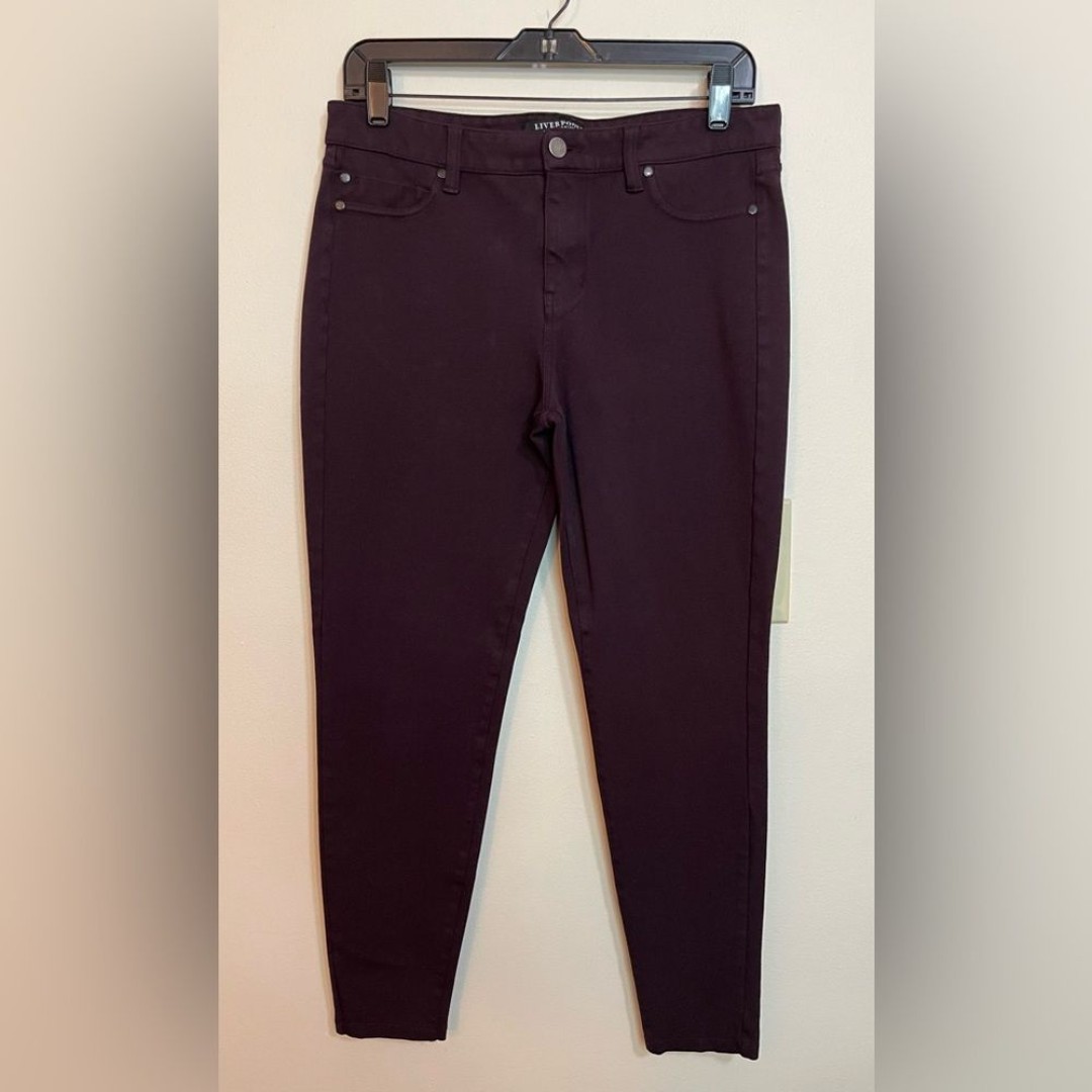 Liverpool Women’s Stretch Ankle Pant Brown Size 10/30.