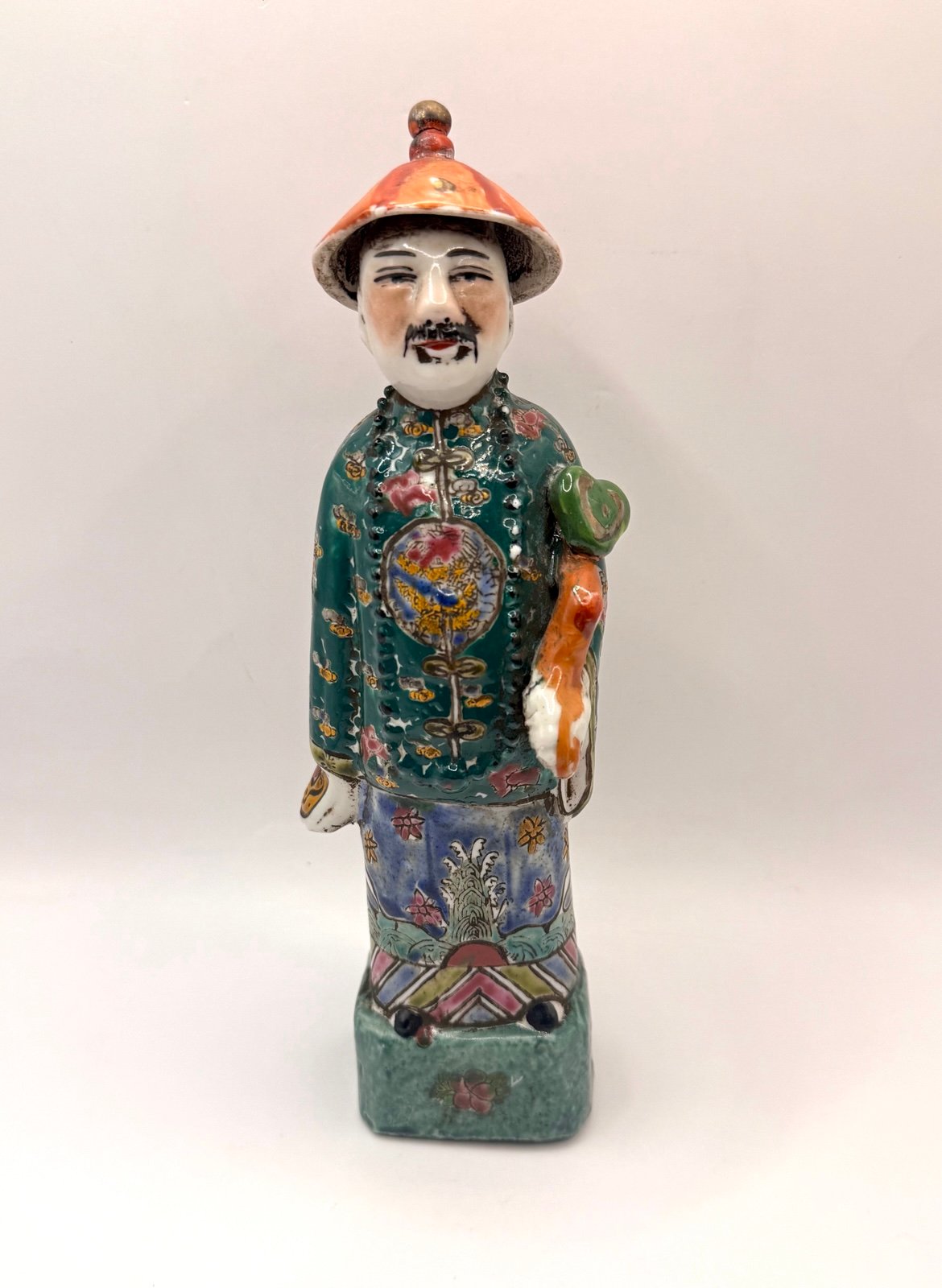 Antique Chinese Famille Rose Porcelain Qing Dynasty Porcelain Figurine 8.5”