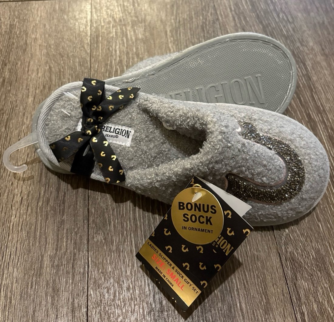 True Religion Ladies Grey Slipper Pink Sequin Horseshoe (No Socks) Size S (5-6)