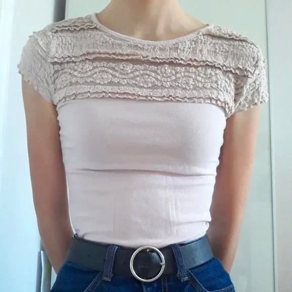 H&M Dainty Lace Blouse