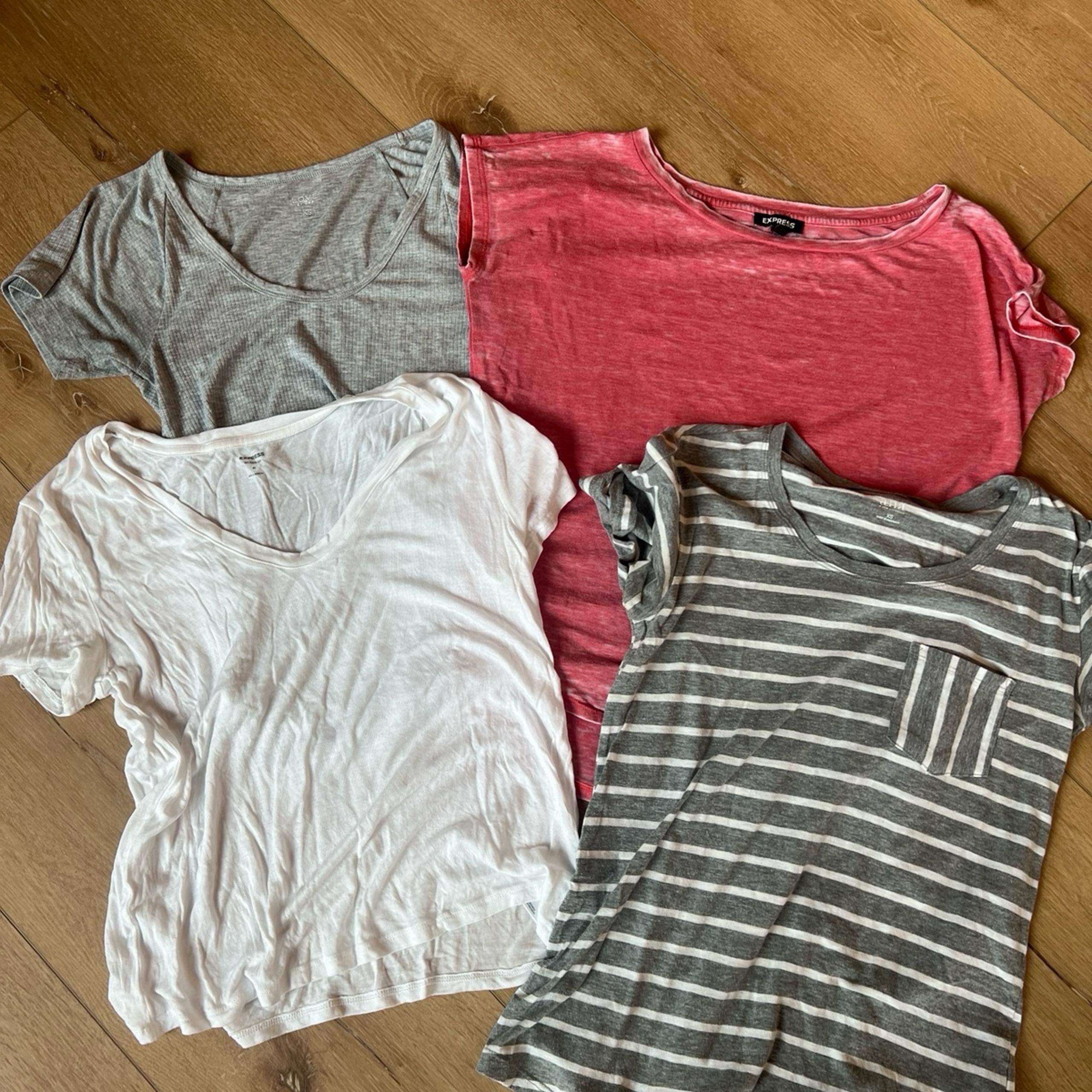 Bundle of Women's XS Shirts Express Gap ANA