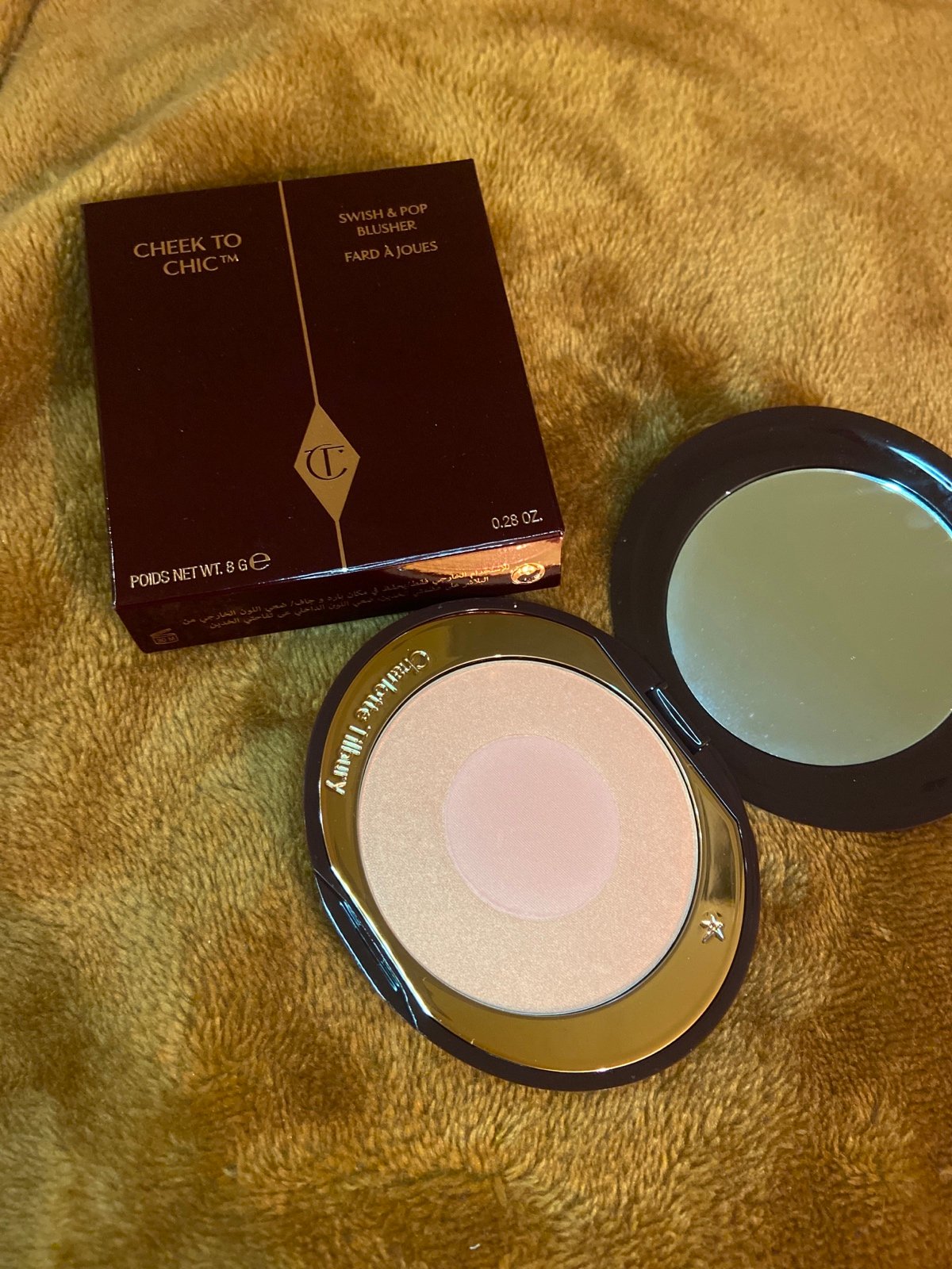 Charlotte Tilbury blush in love glow
