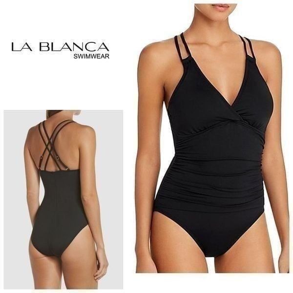 New..La Blanca ruched tummy control swimsuit. Retails 135 size 8