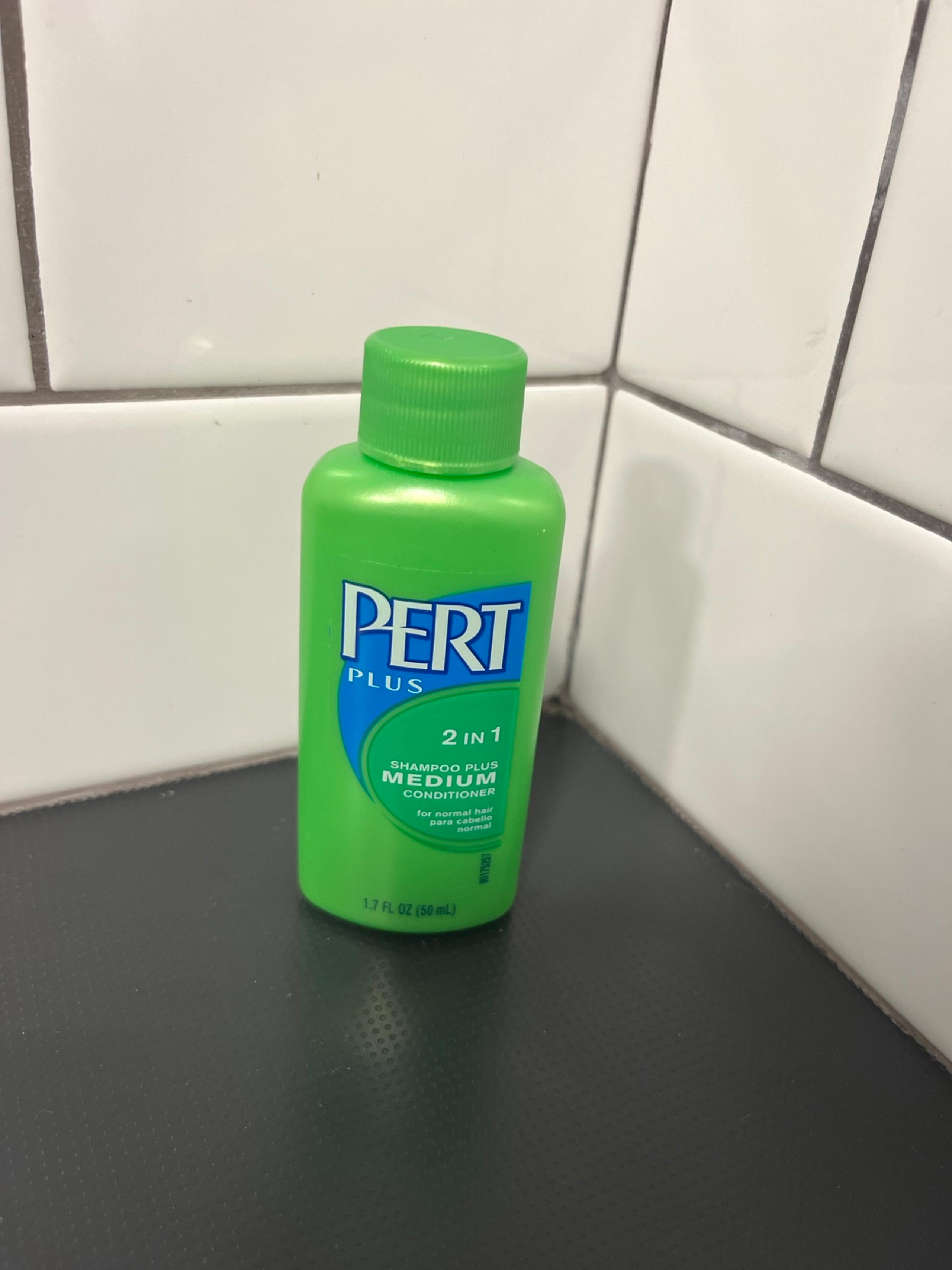 Pert Plus 2 in 1 Shampoo Plus Medium Conditioner 1.7 Oz