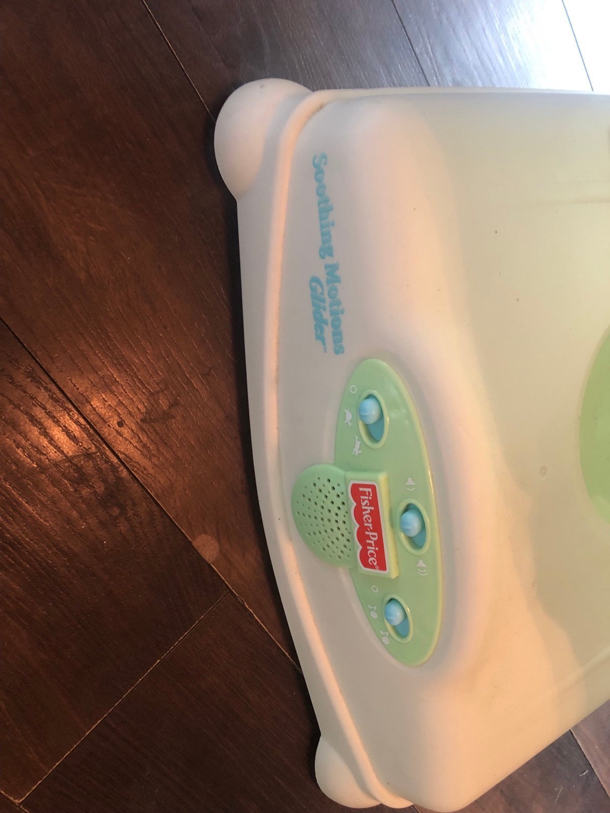 fisher price soothing motions glider