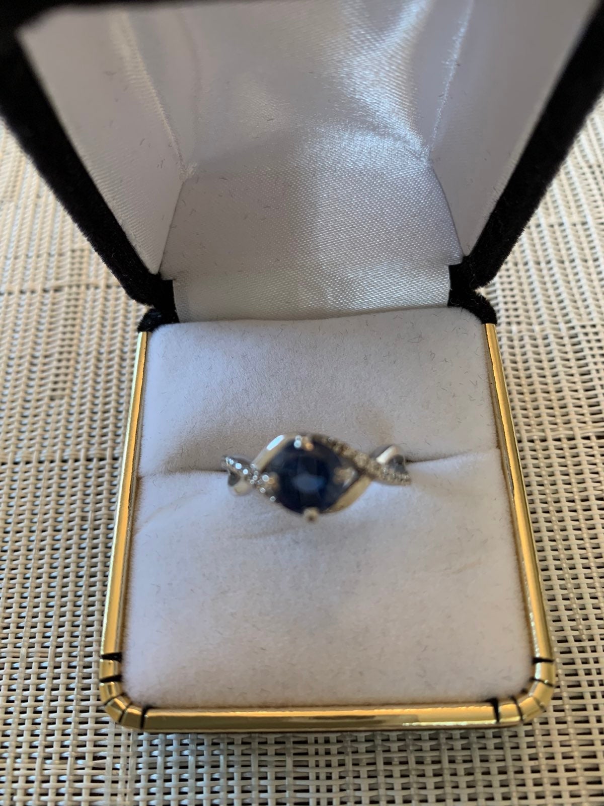 1.00ct Round Certified Blue Natural Tanzanite Ring