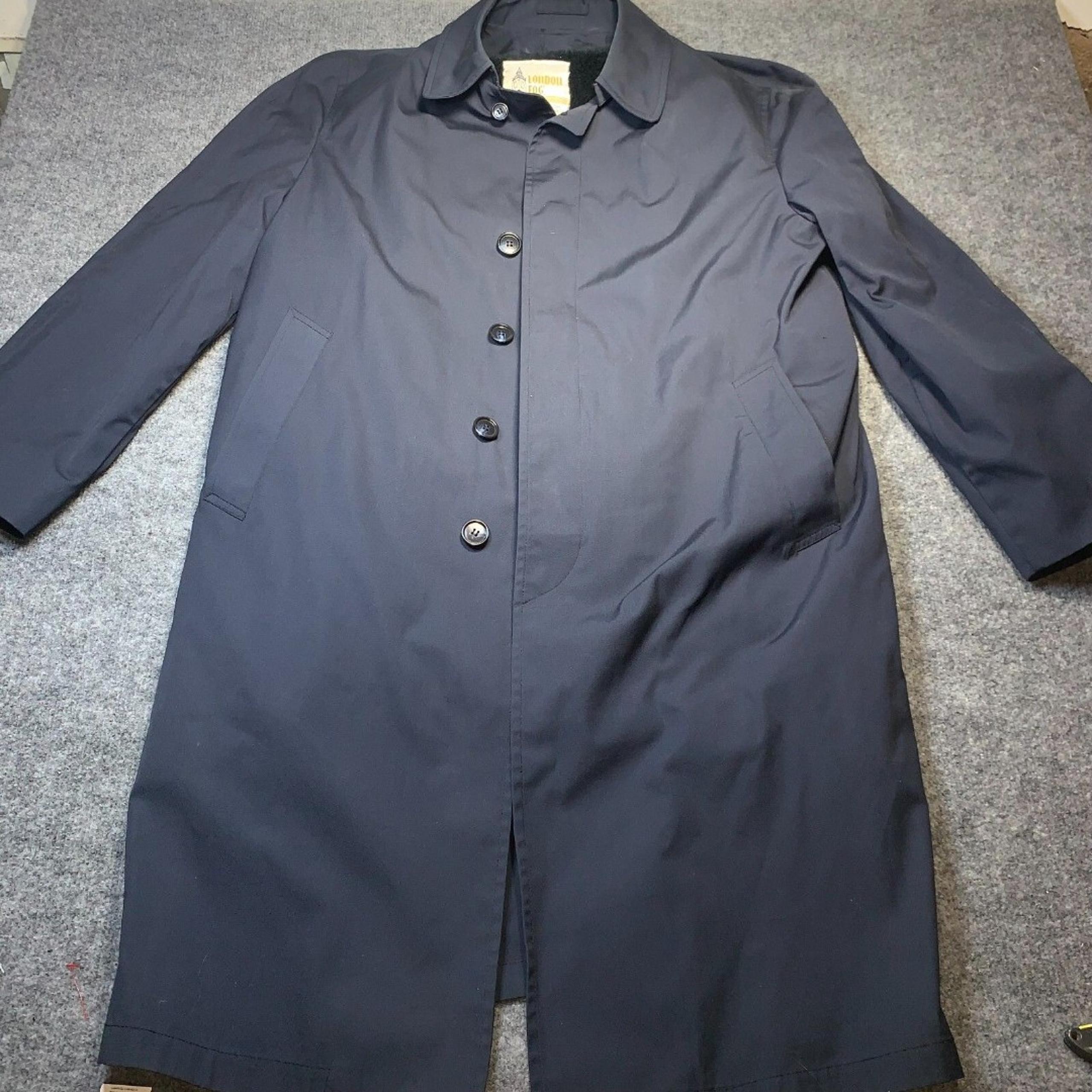London Fog Maincoats Trench Coat Mens 42 REG Navy Blue Jacket Made USA Vintage