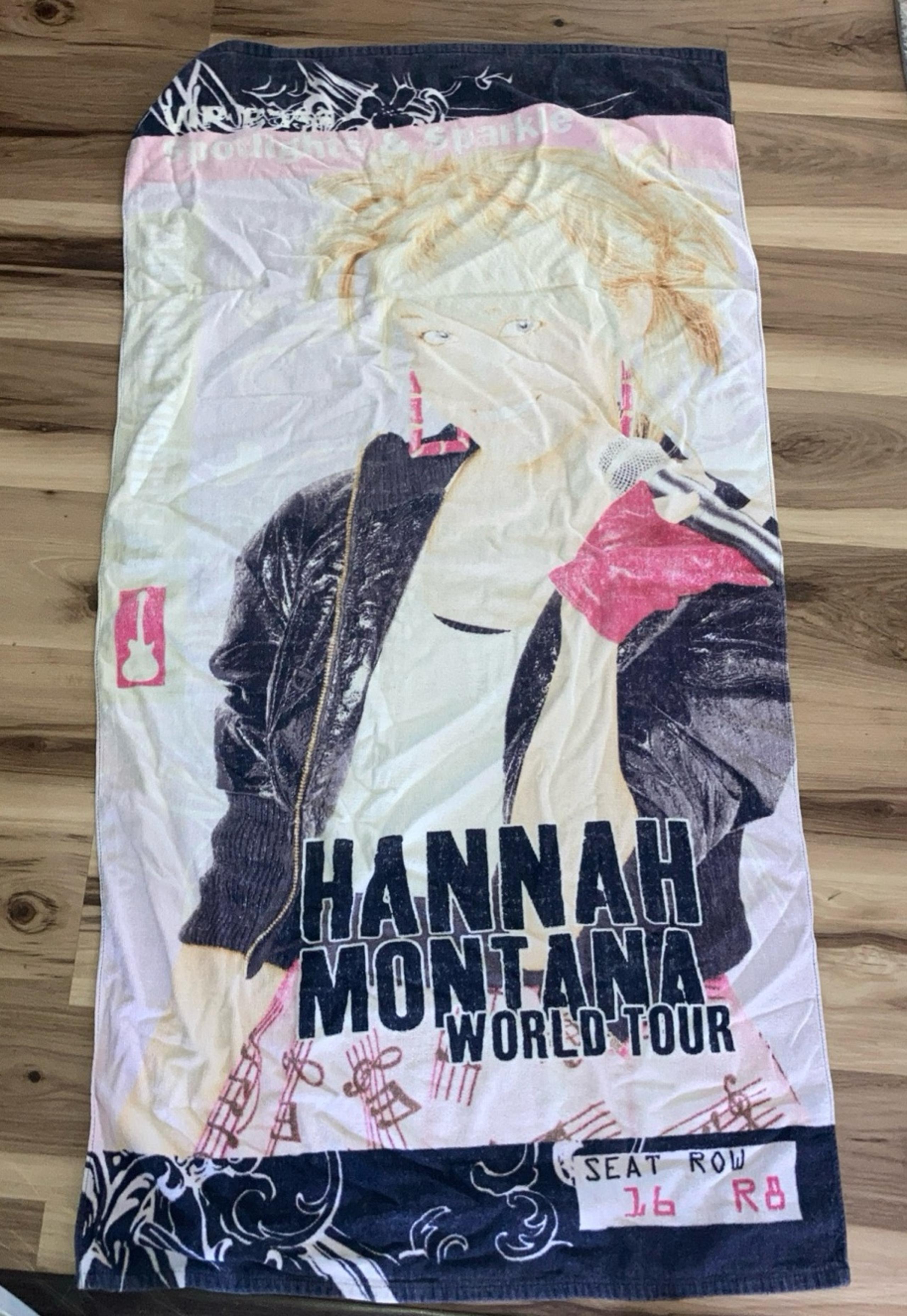 Hannah Montana World Tour Miley Cyrus Disney 2007 Beach Towel 55" x 30"