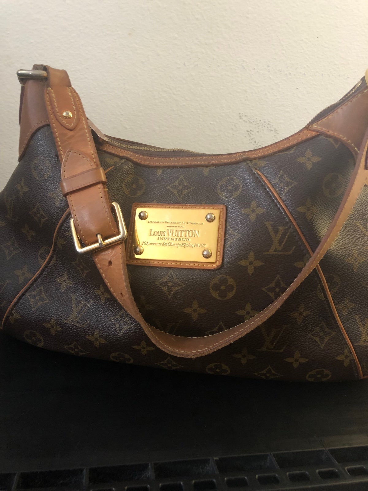 Thames LV pm