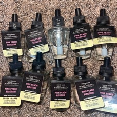 Bath and body works wallflowers