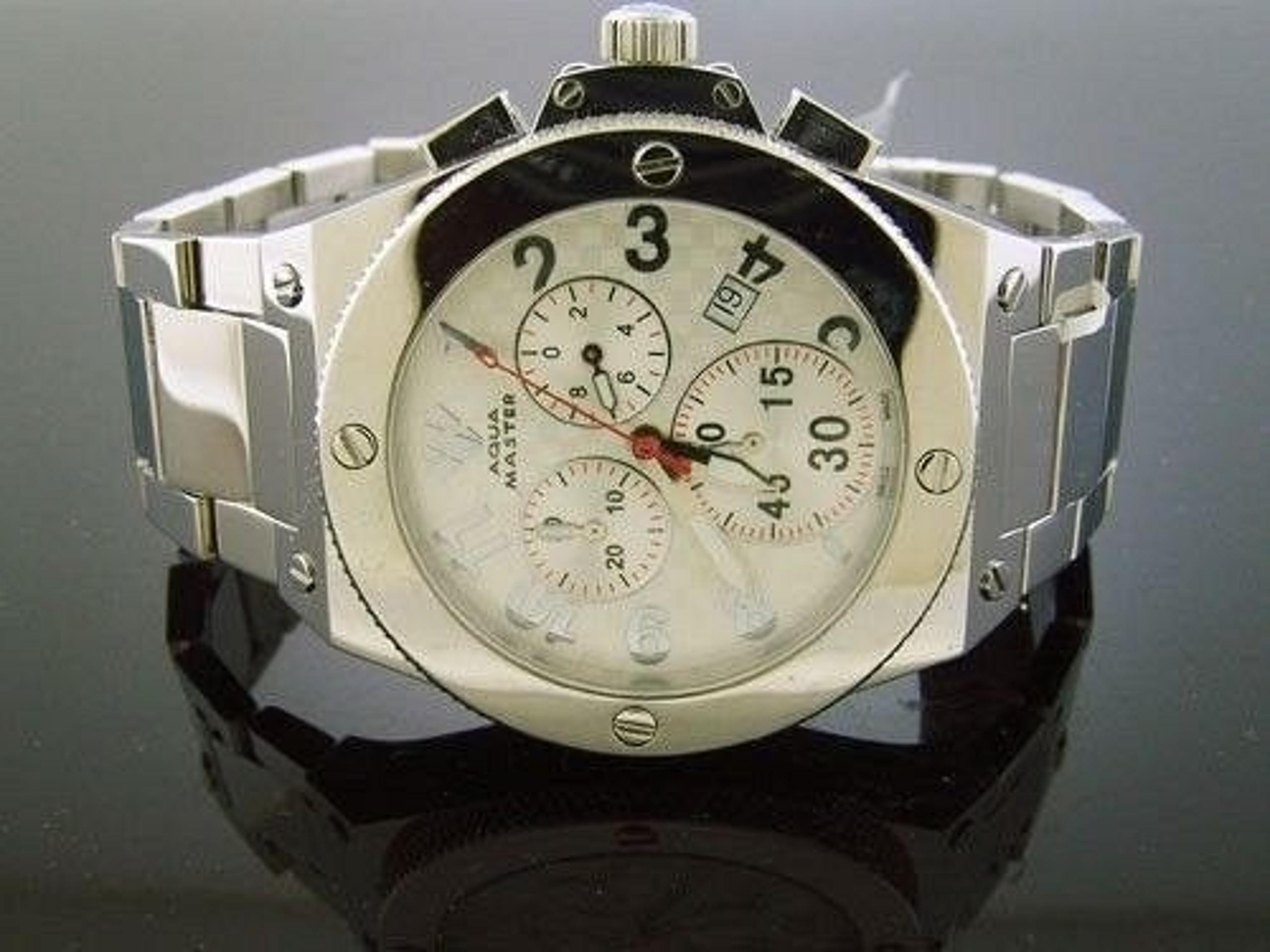 New Swiss Made Aqua Master Silver Face