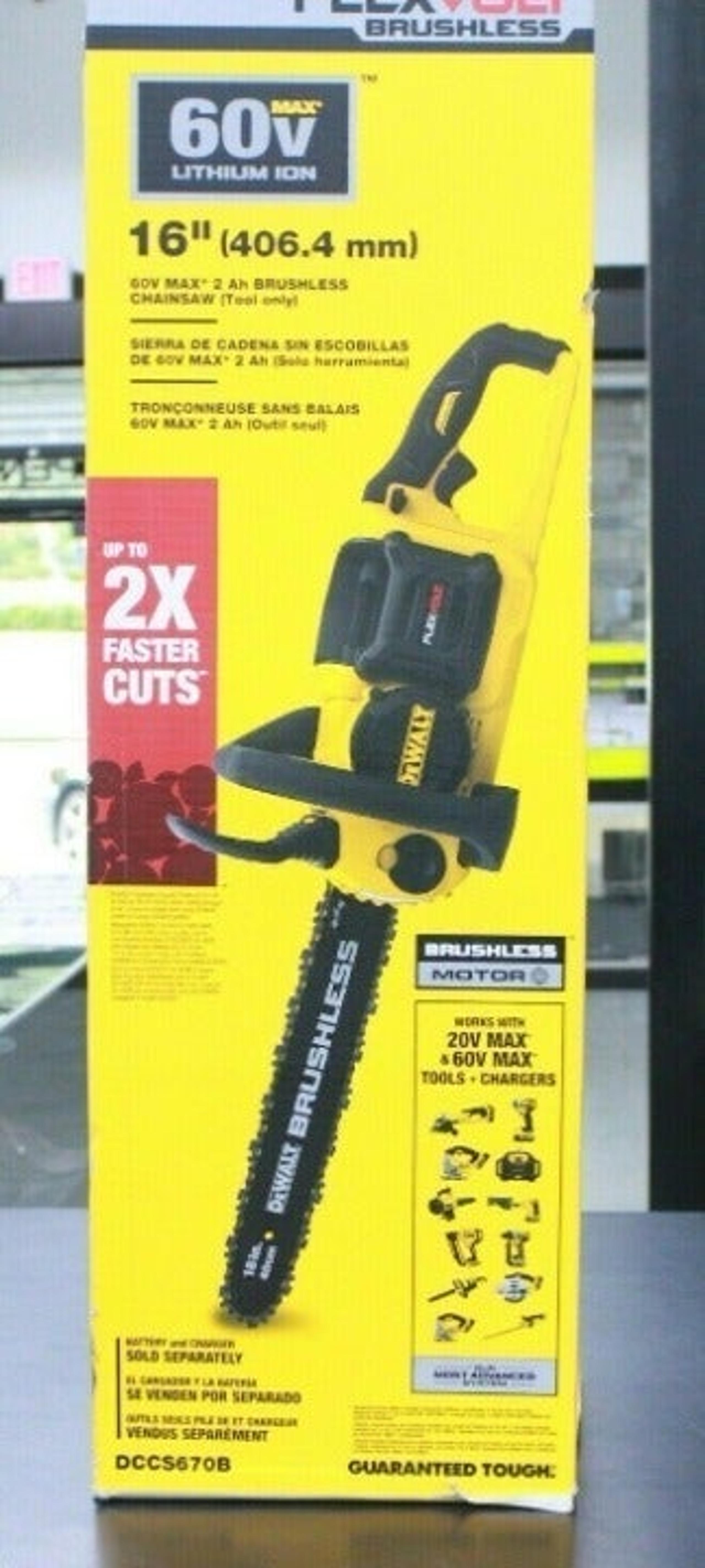 DeWALT DCCS670B 60-Volt 16-Inch FLEXVOLT Cordless Chainsaw - Bare Tool