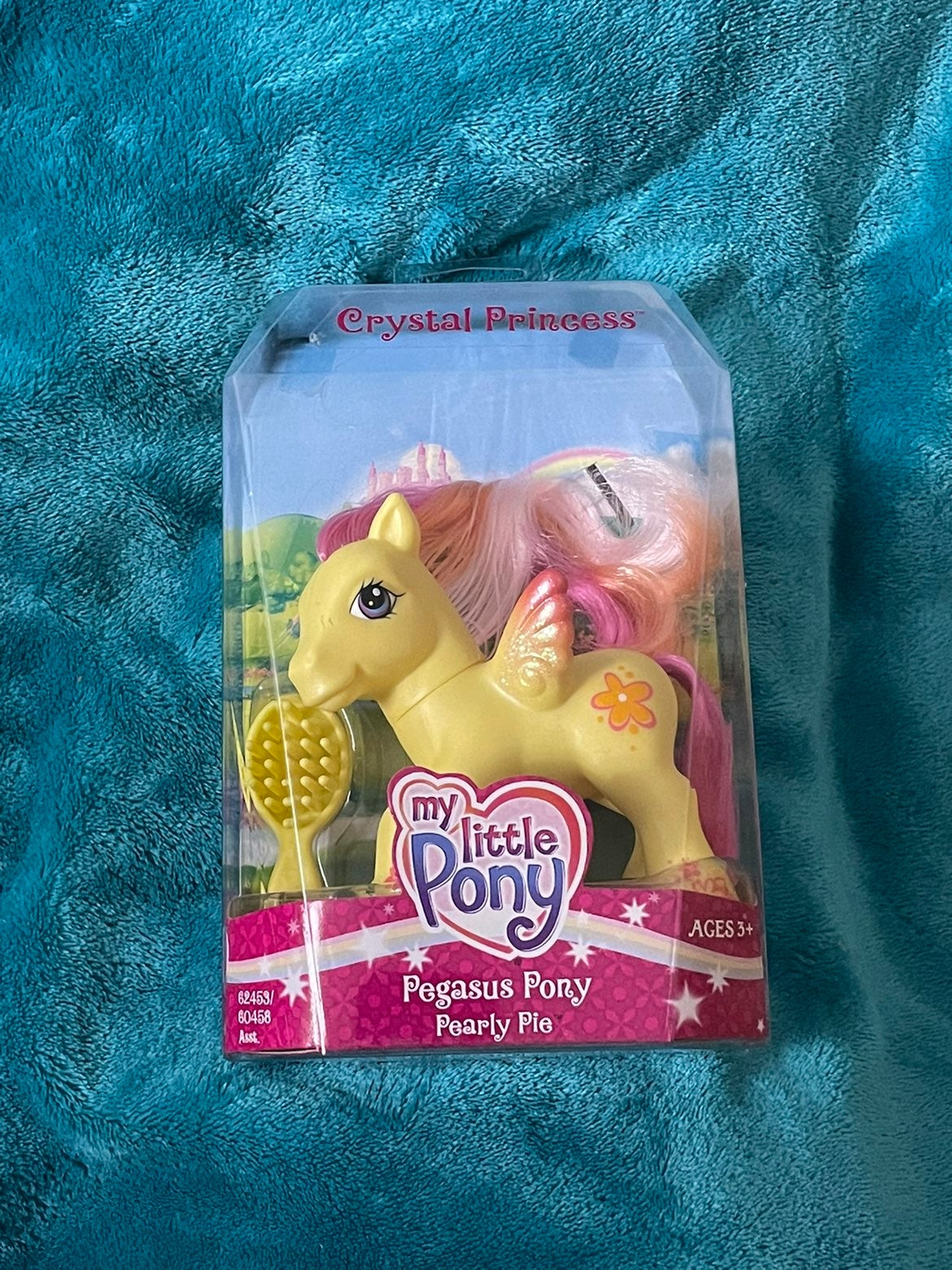 NRFB My Little Pony Crystal Princess Pegasus Pony-Pearly Pie G3