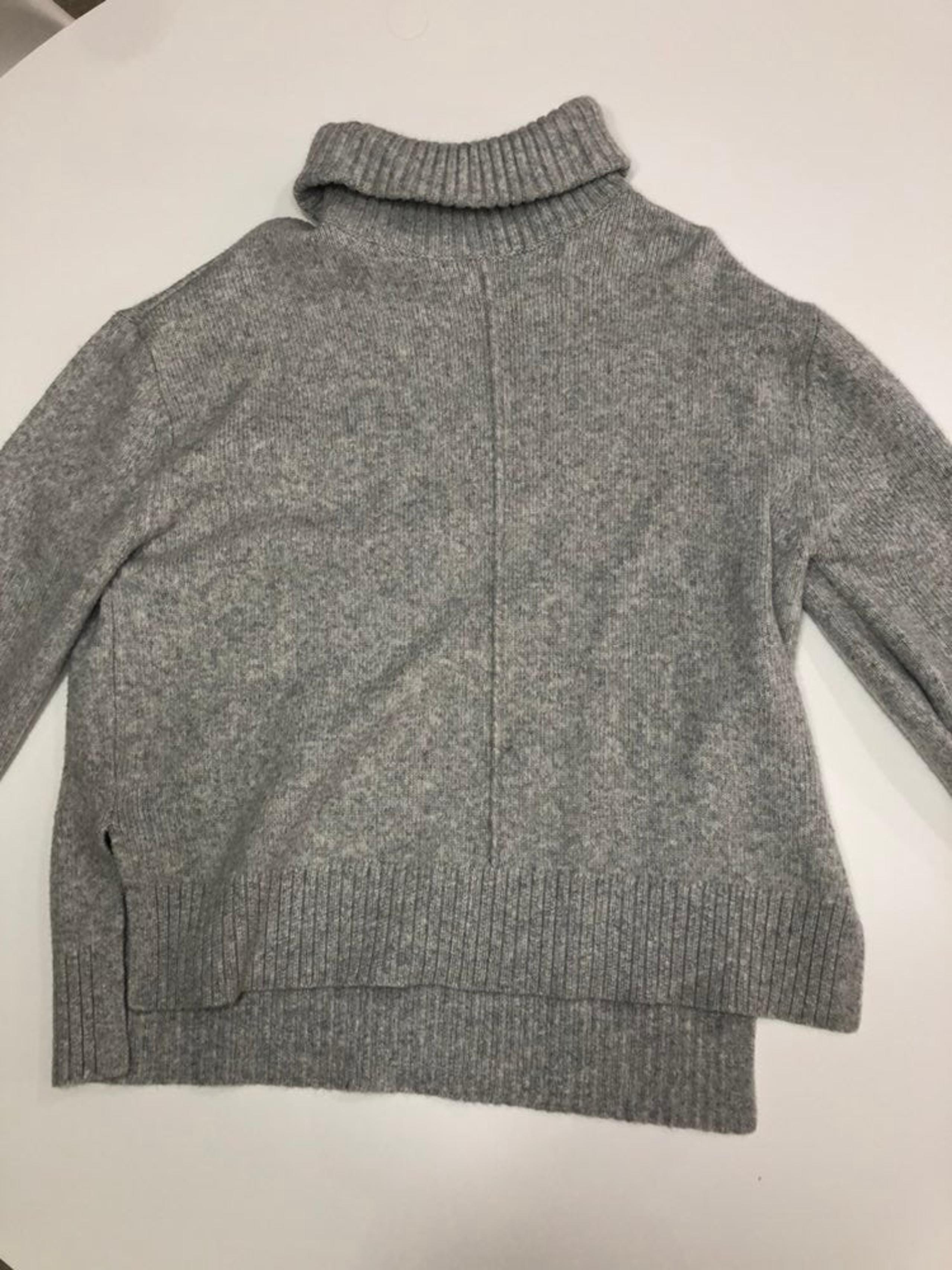 H and m turtleneck sweater