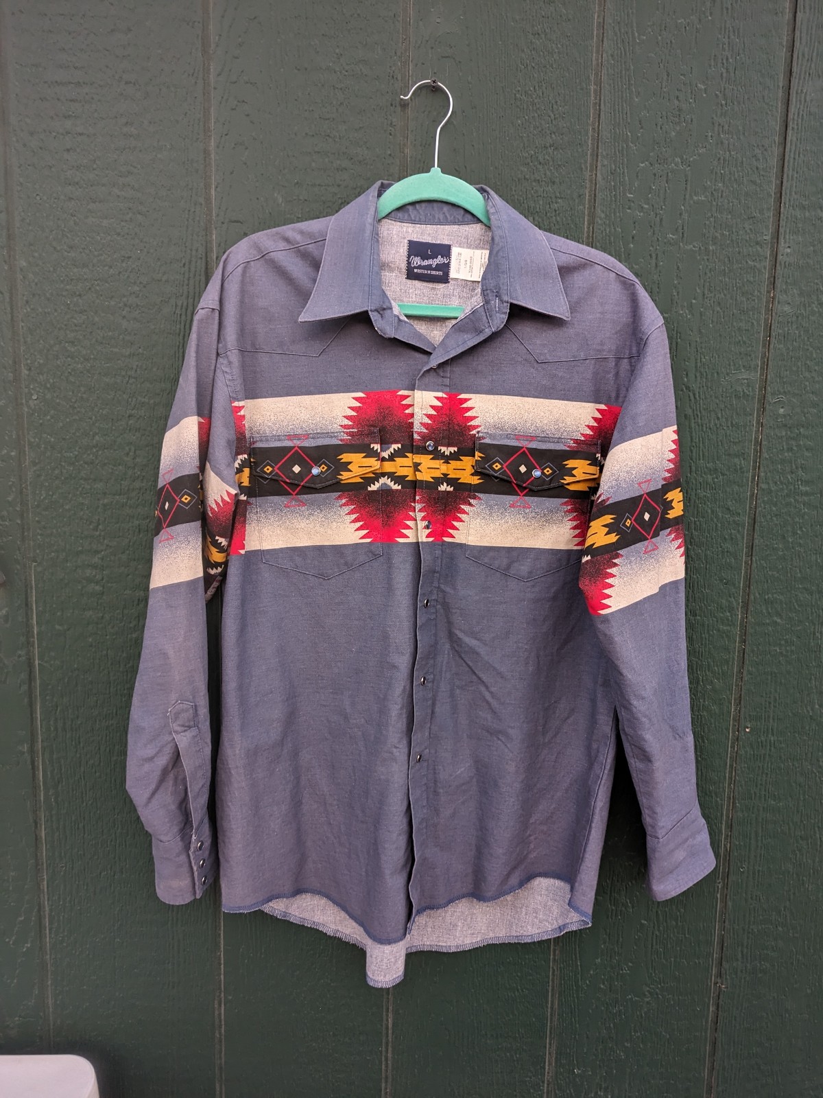 Wrangler Western Aztec Pearl Snap Shirt Mens Size L - Denim Blue W Red Yellow