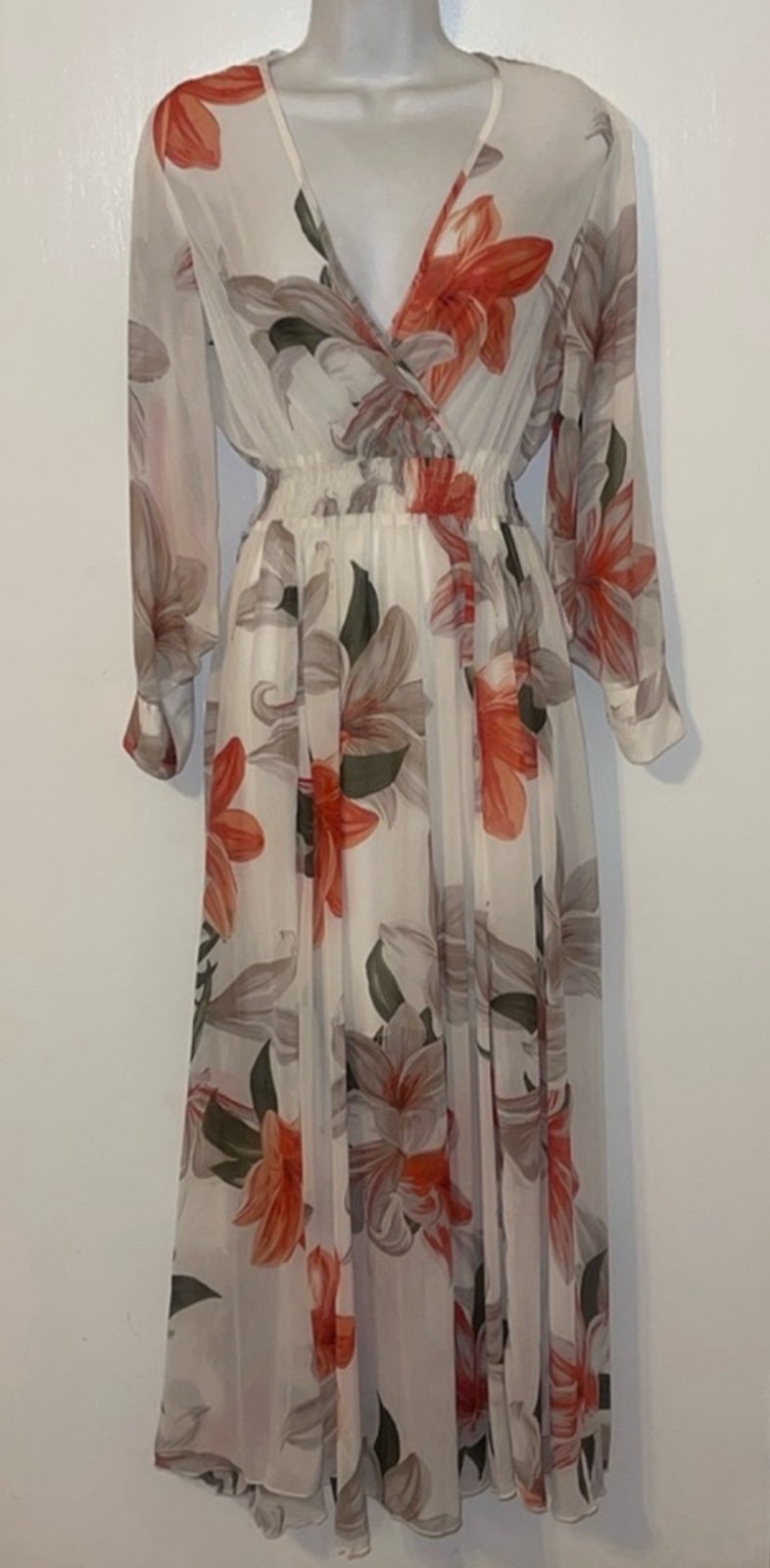 NWOT Kate and Lily Summer dress white flowers