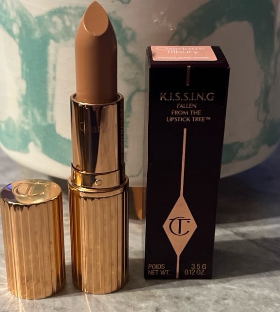 Charlotte Tilbury K.I.S.S.I.N.G