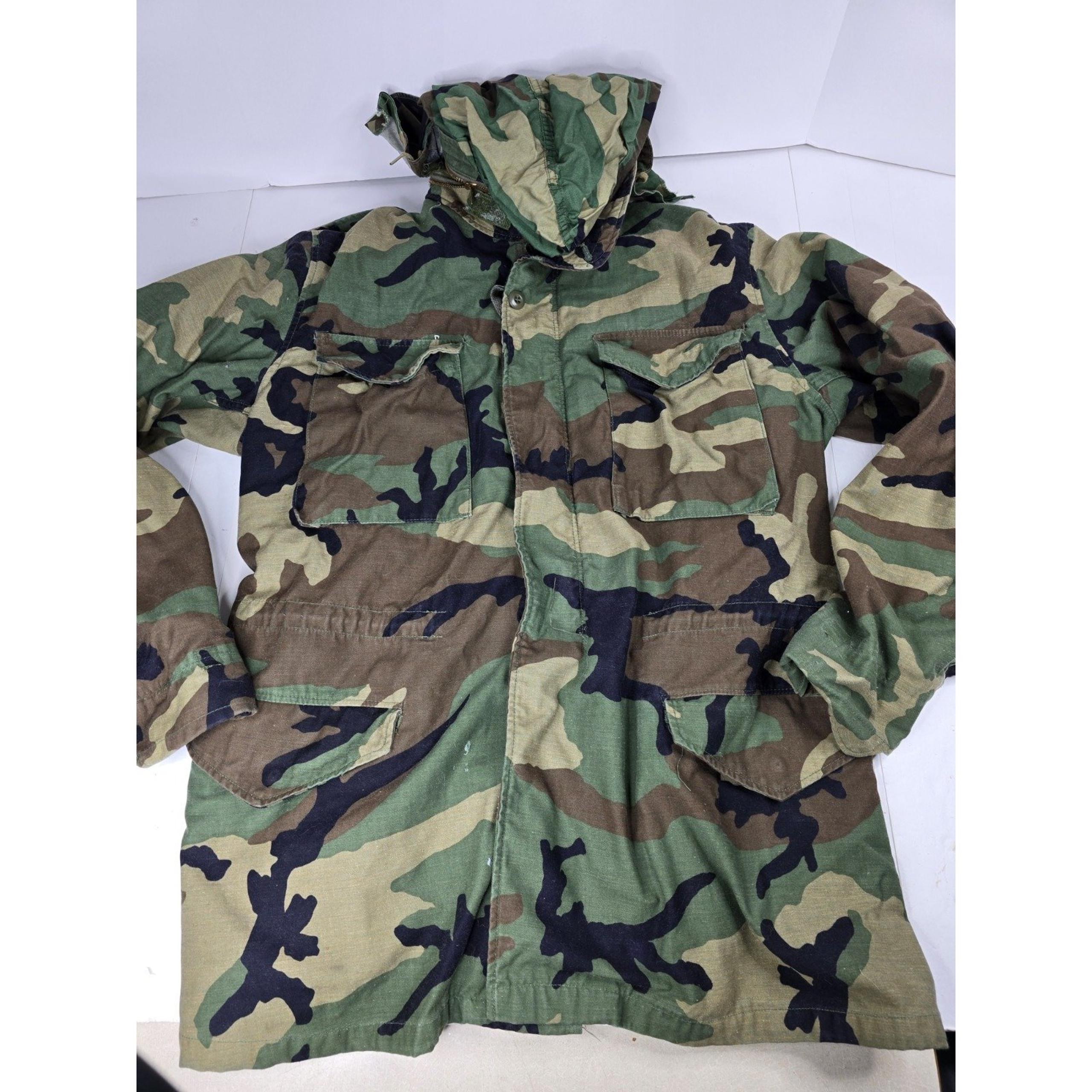 Vintage Military Jacket Mens M Medium Long Coat Cold Weather Field Camo Army War