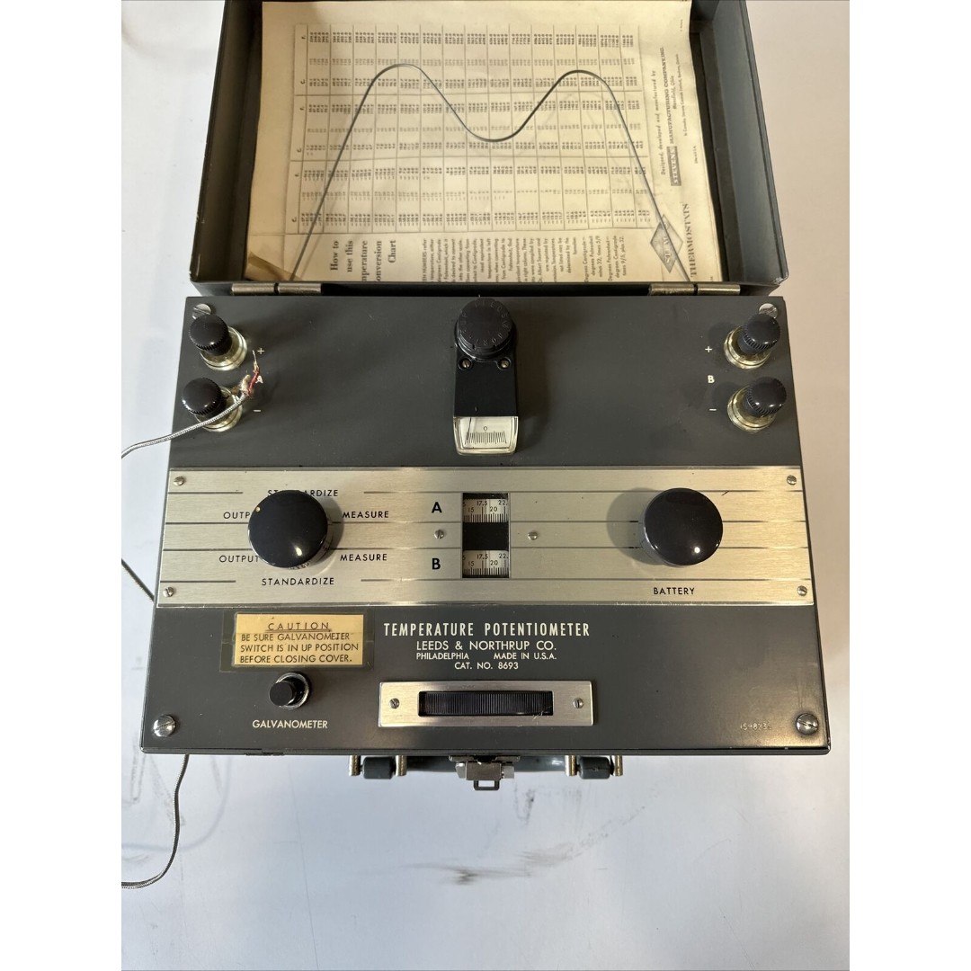 Leeds Northrup Temperature Potentiometer / Galvanometer Cat. No. 8693