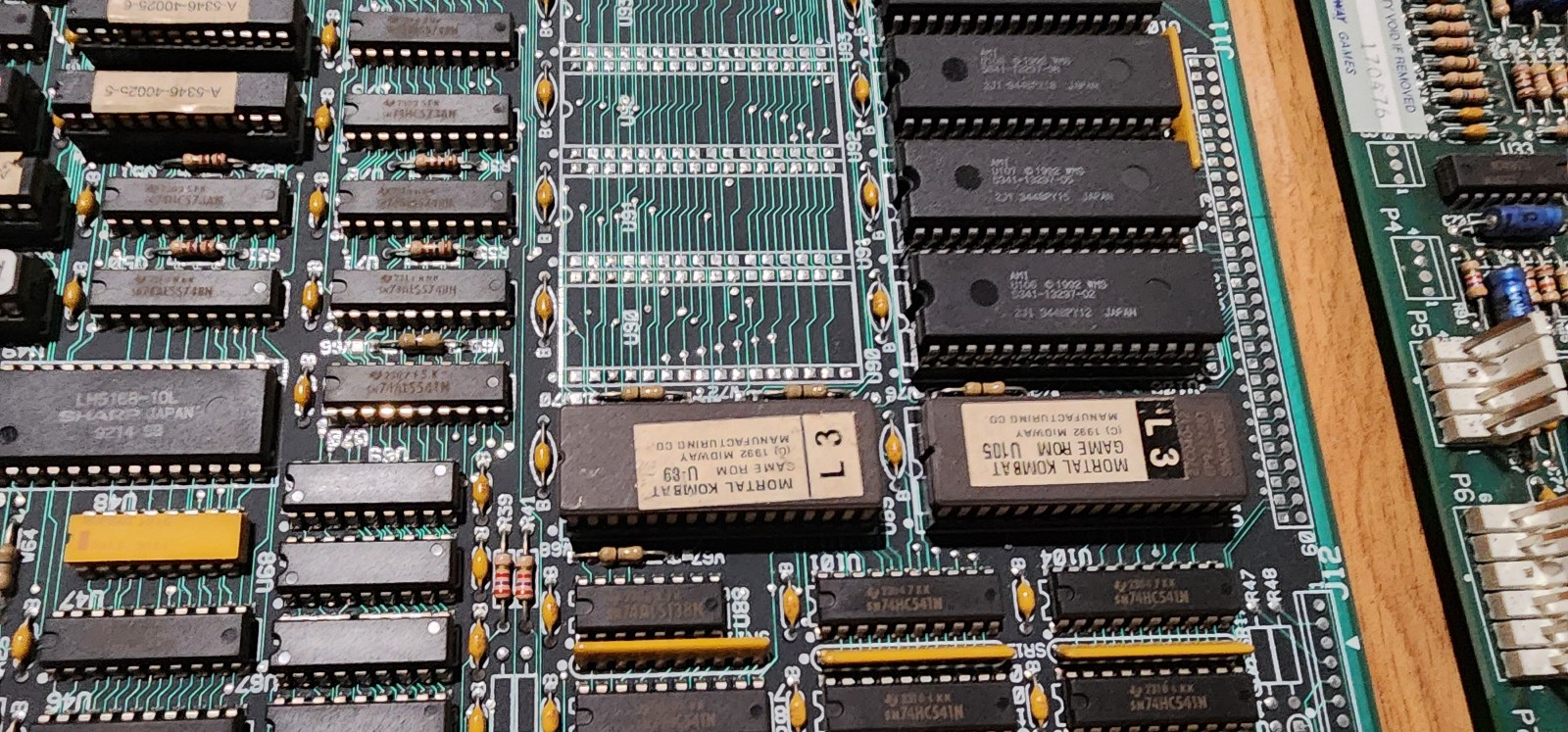 Mortal Kombat Arcade PCB Board - detail