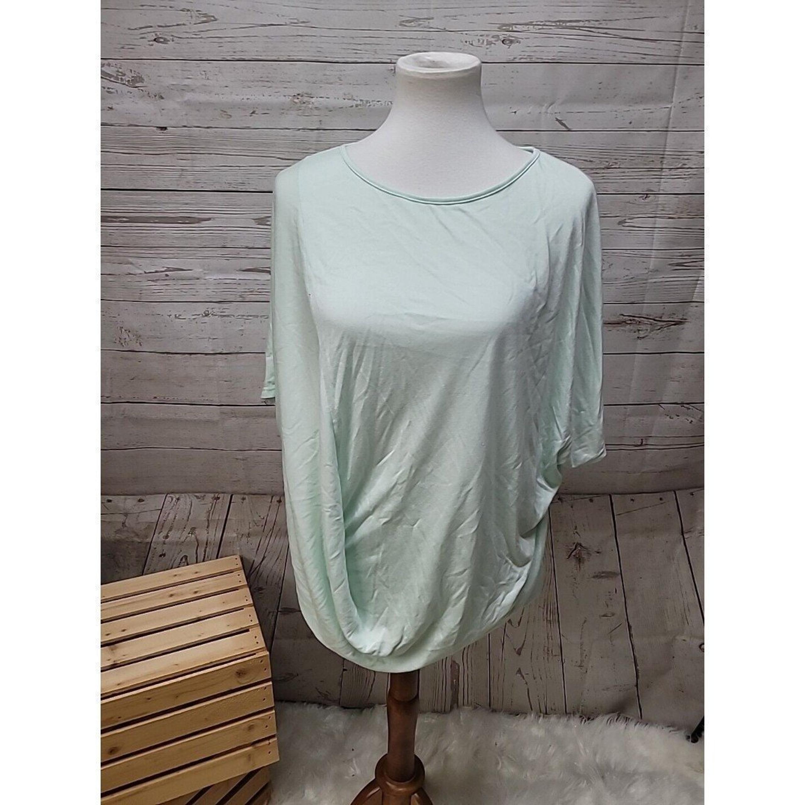 Athleta Size M Top Mint Green Short Dolman Sleeve Knit Faux Wrap Relaxed Fit