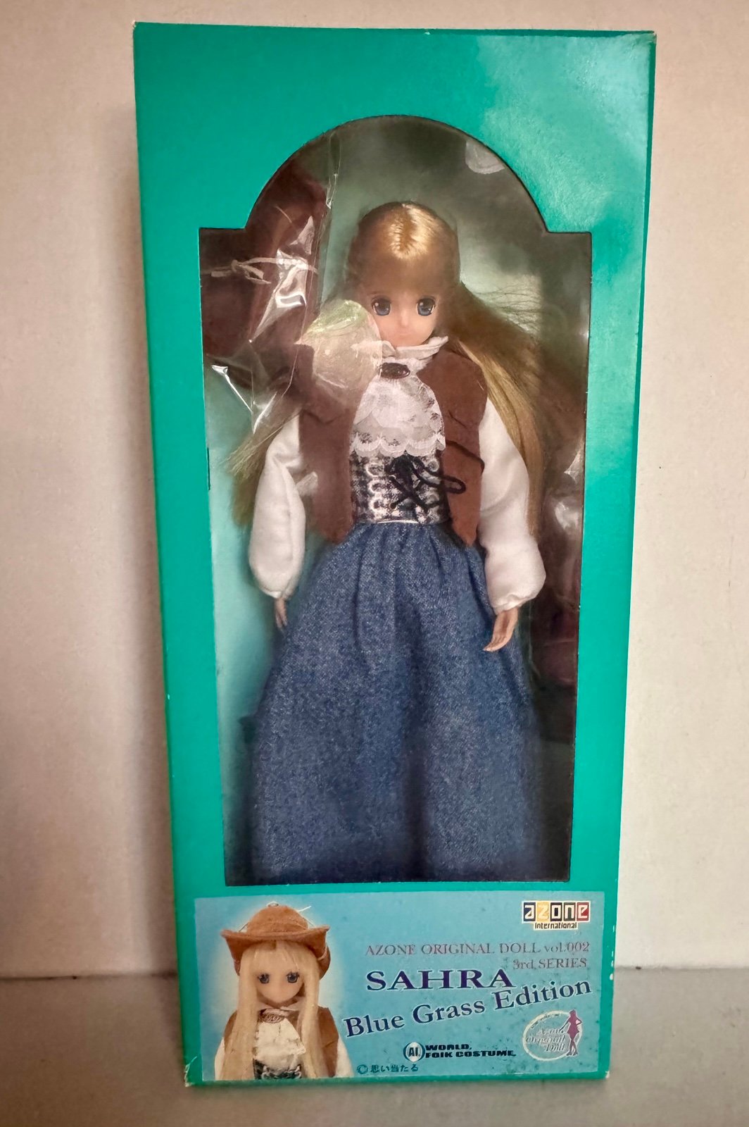 Azone Old Sahra Blue Grass World Folk Takara Super Action Jenny Vtg Doll Box
