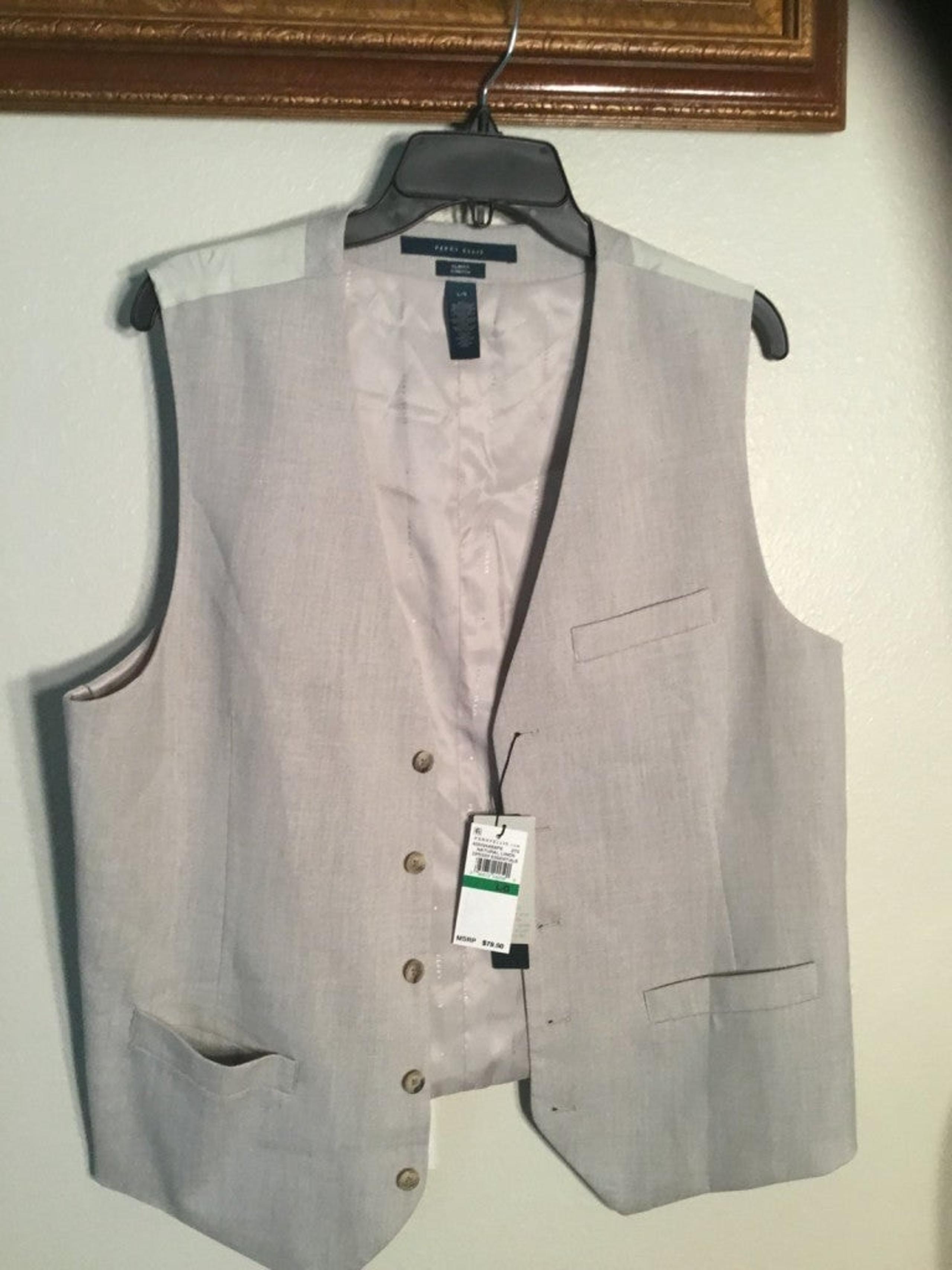 PERRY ELLIS SLIM FIT MEN ‘S VEST SIZE L