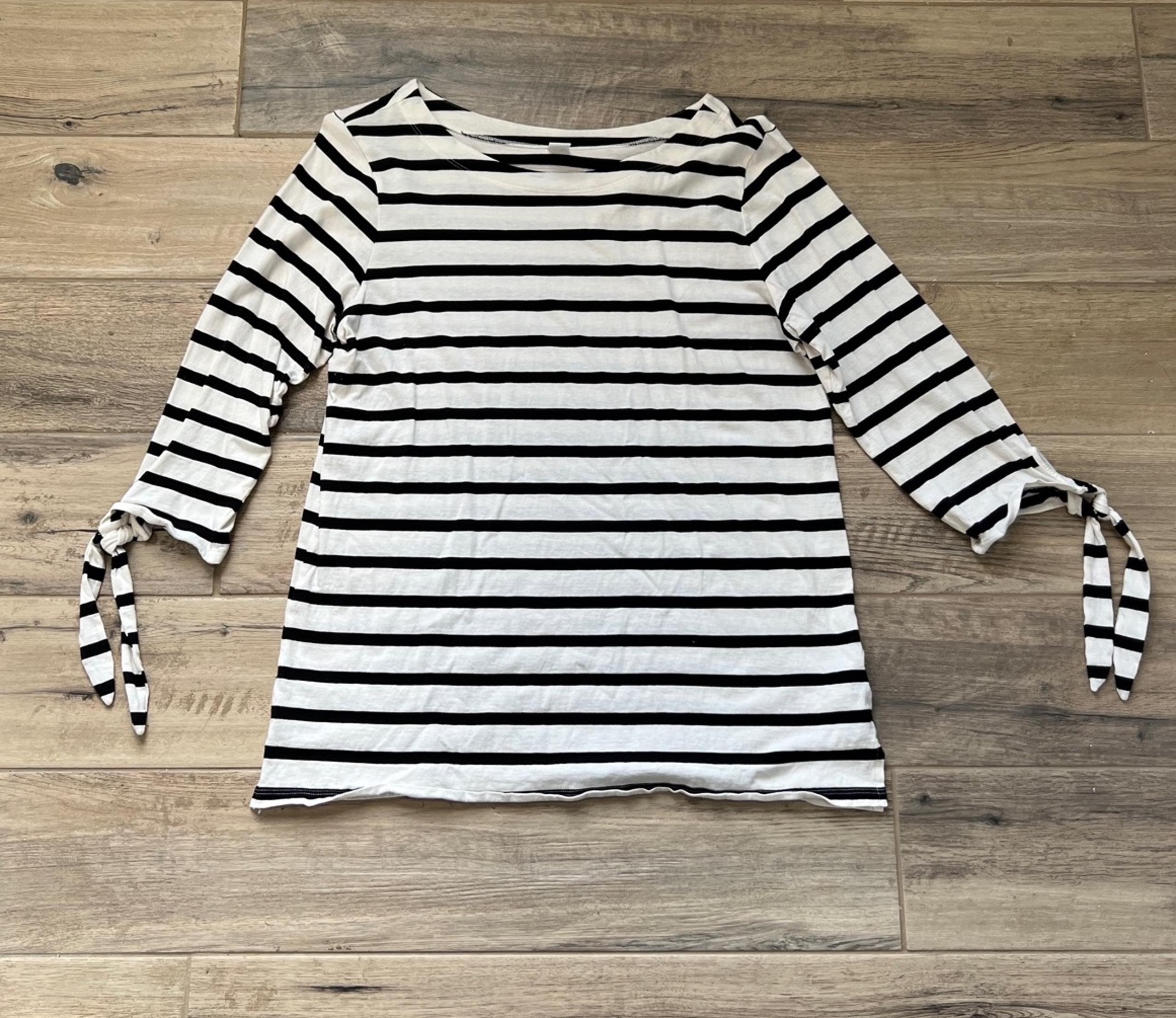 Old Navy Knit Striped Tie Sleeve Top