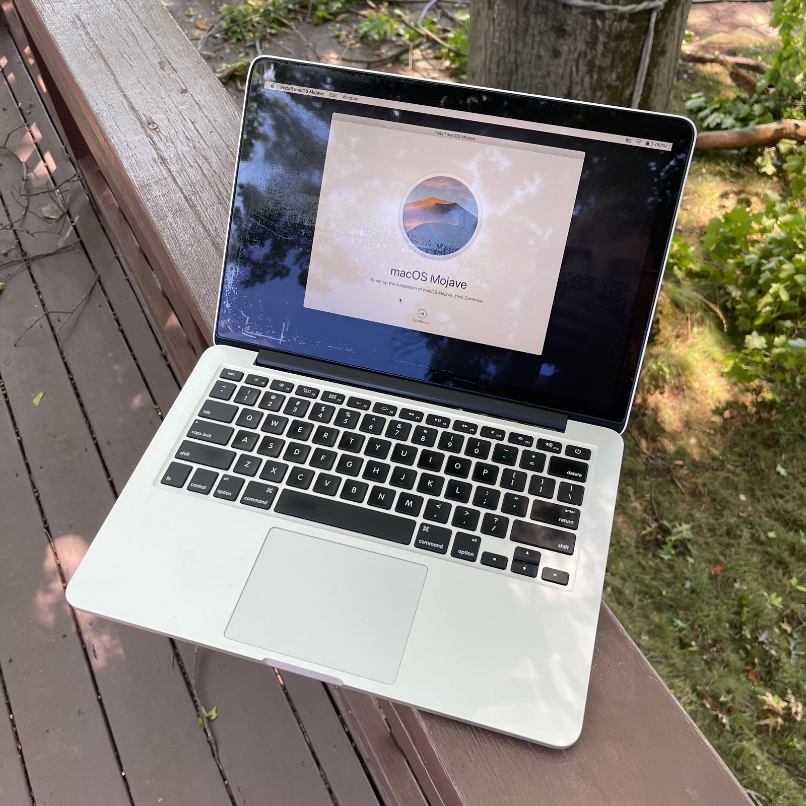 Apple MacBook Pro Retina 13 A1502 2.7GHz Core i5 8GB RAM 250GB SSD Early 2015