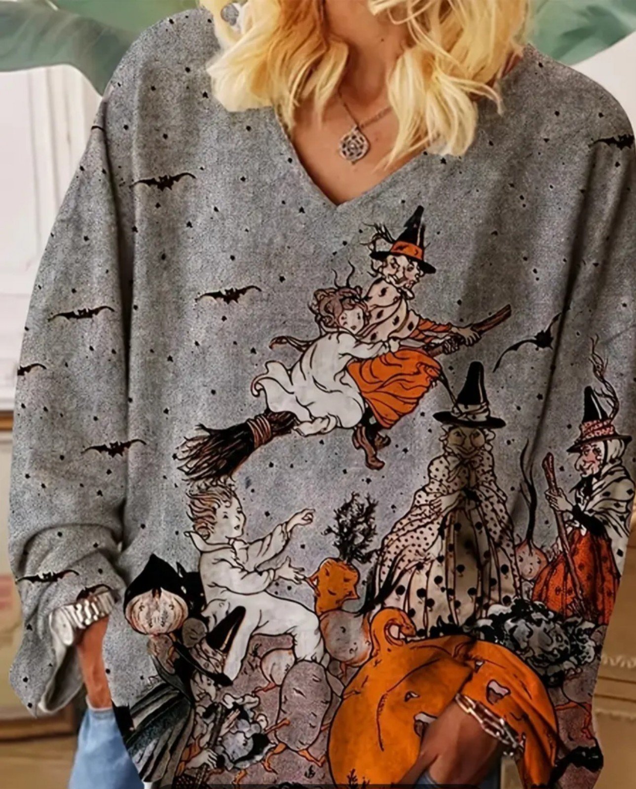 HALLOWEEN VINTAGE PRINT GRAPHIC TOP