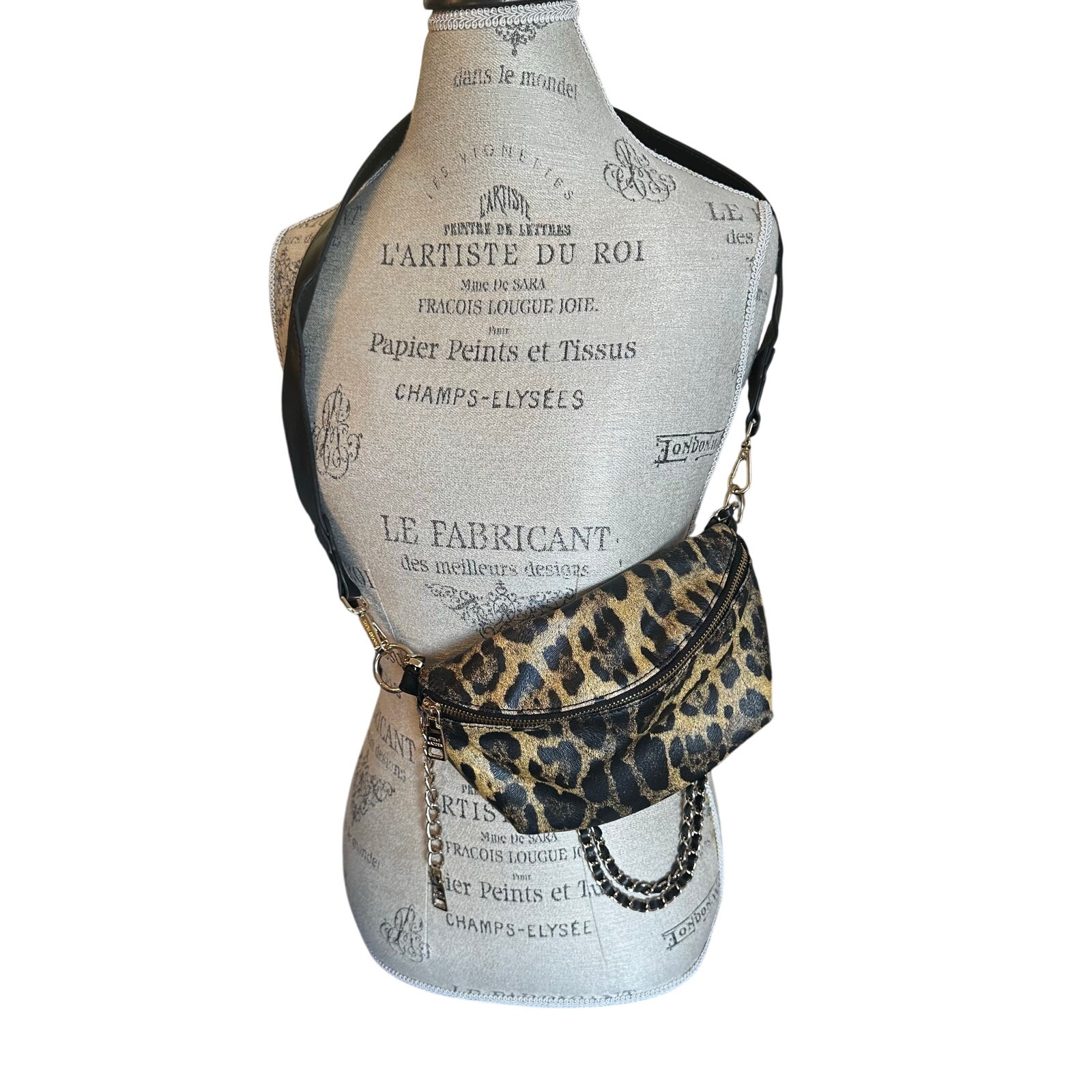 Steve Madden Fanny Pack Cheetah removeable strap