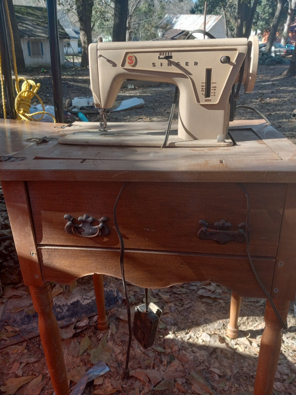 singer sewing machine