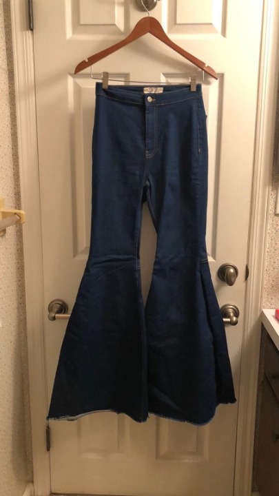 Super Flare Free People Jeans Size 27