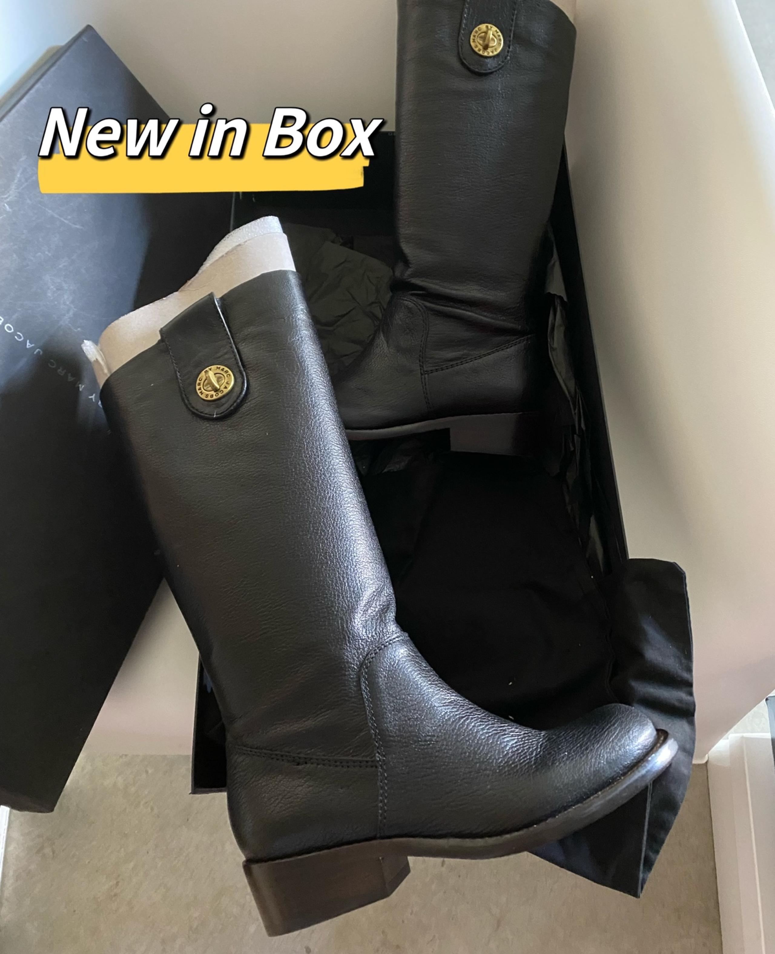 Brand NEW! Marc by Marc Jacobs MID shaft turnlock leather Boots NIB！