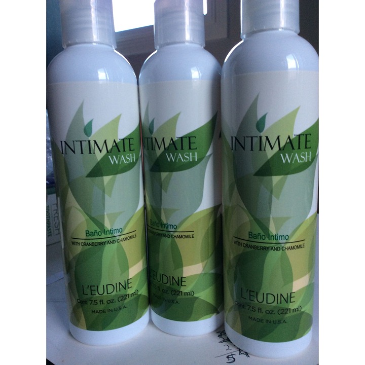 INTIMATE WASH L'eudine WITH CRANBERRY AND CHAMOMILE.(3 Bottles.)