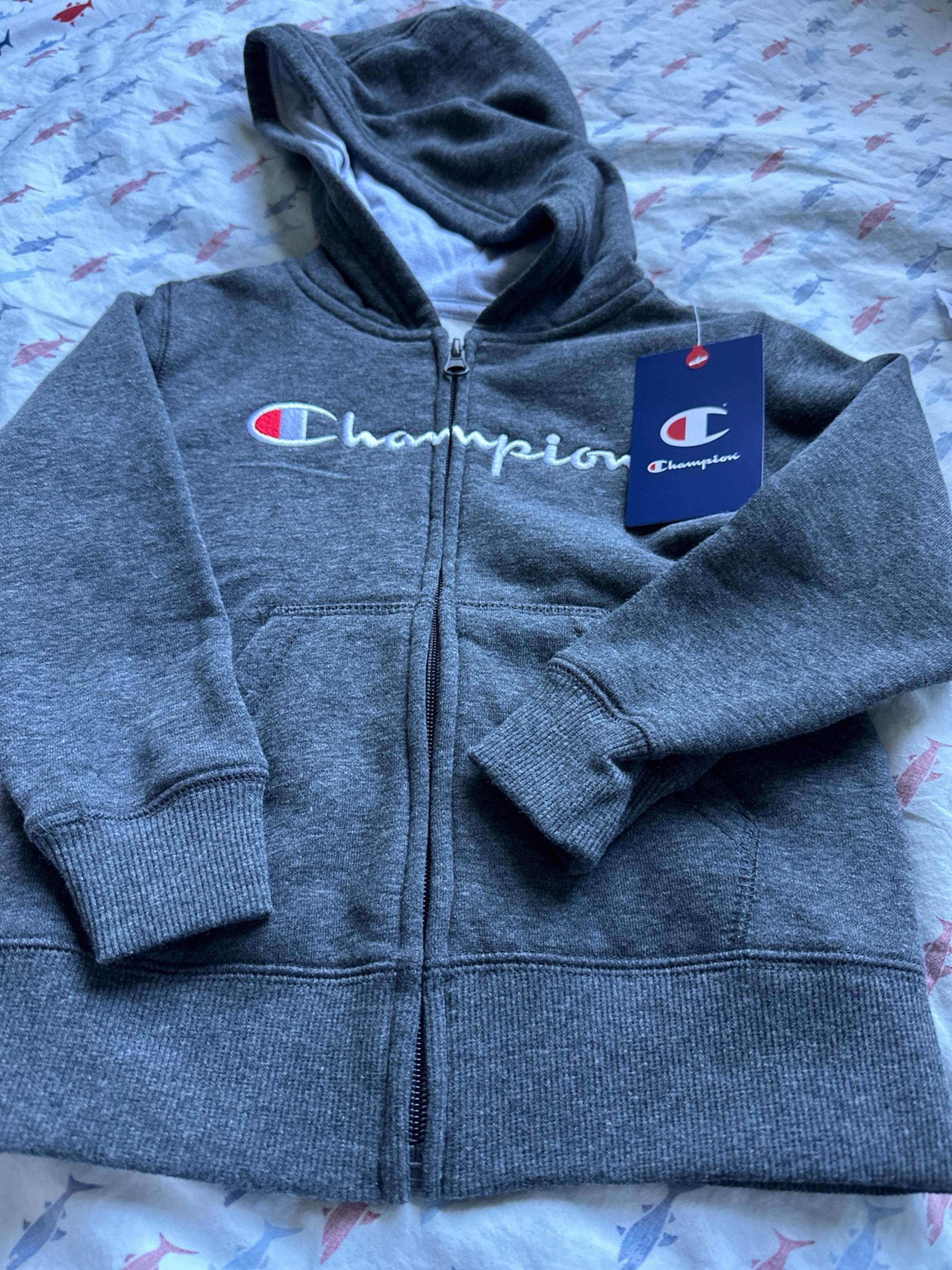 Nwt Champion sweatshirt