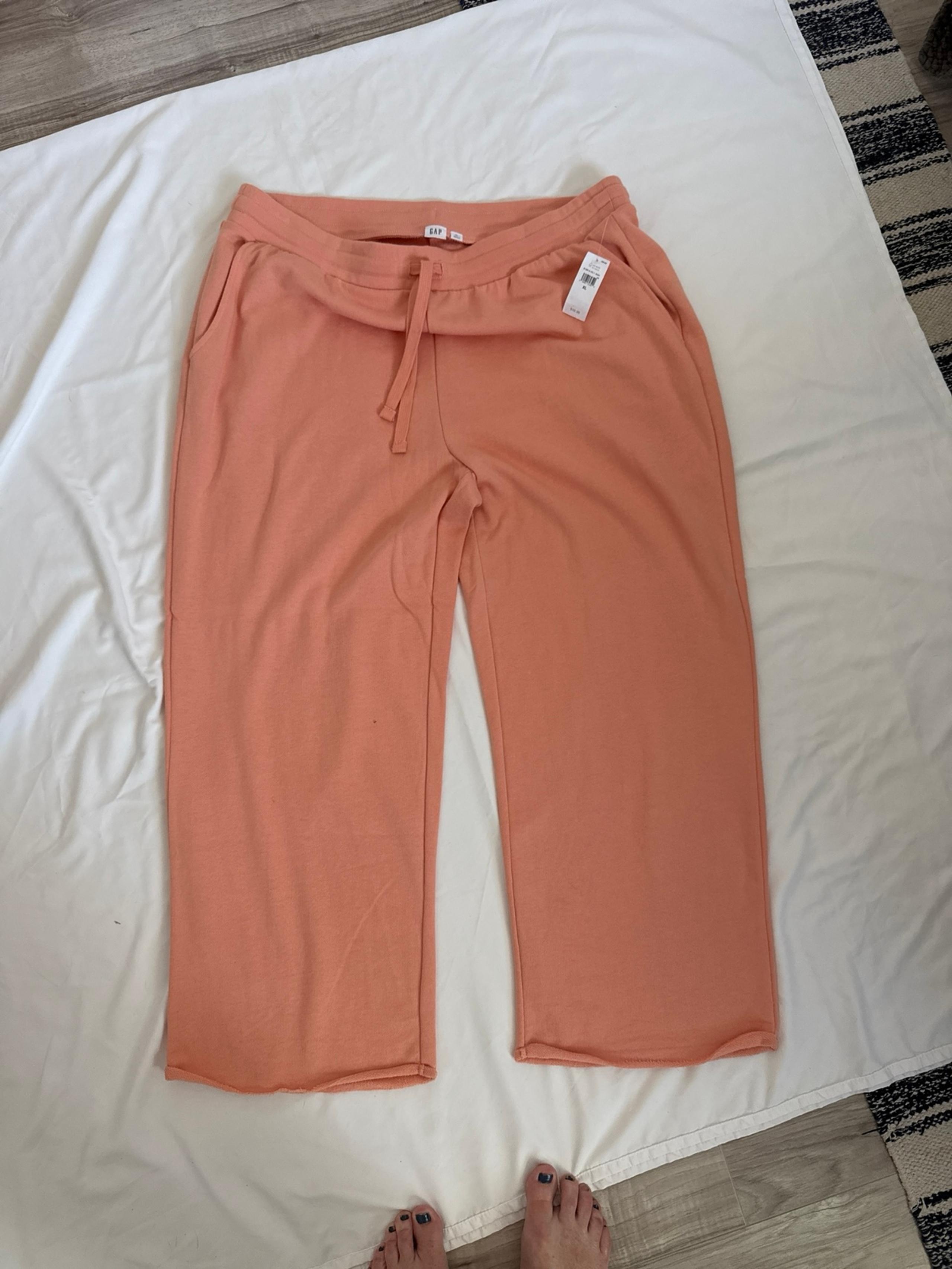GAP Sweatpants - Coral Color - BNWT - Size XL