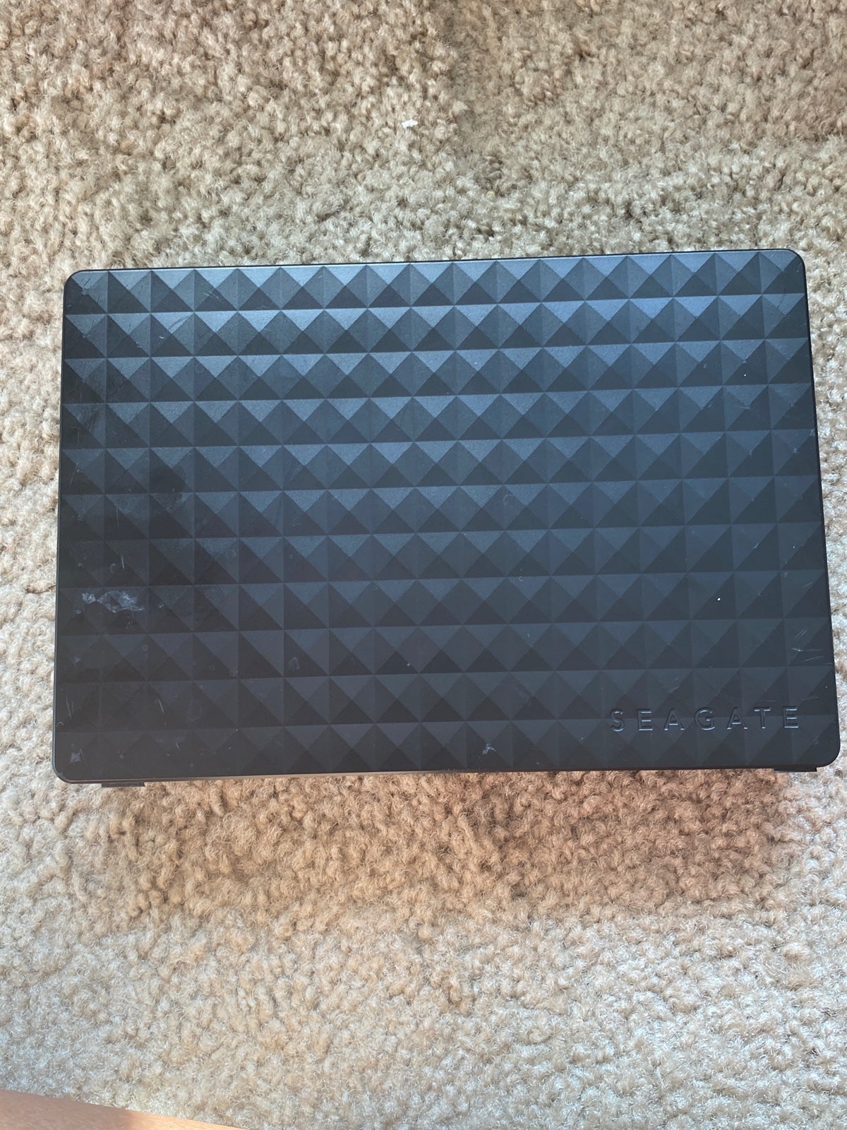 Sea gate expansion desktop drive