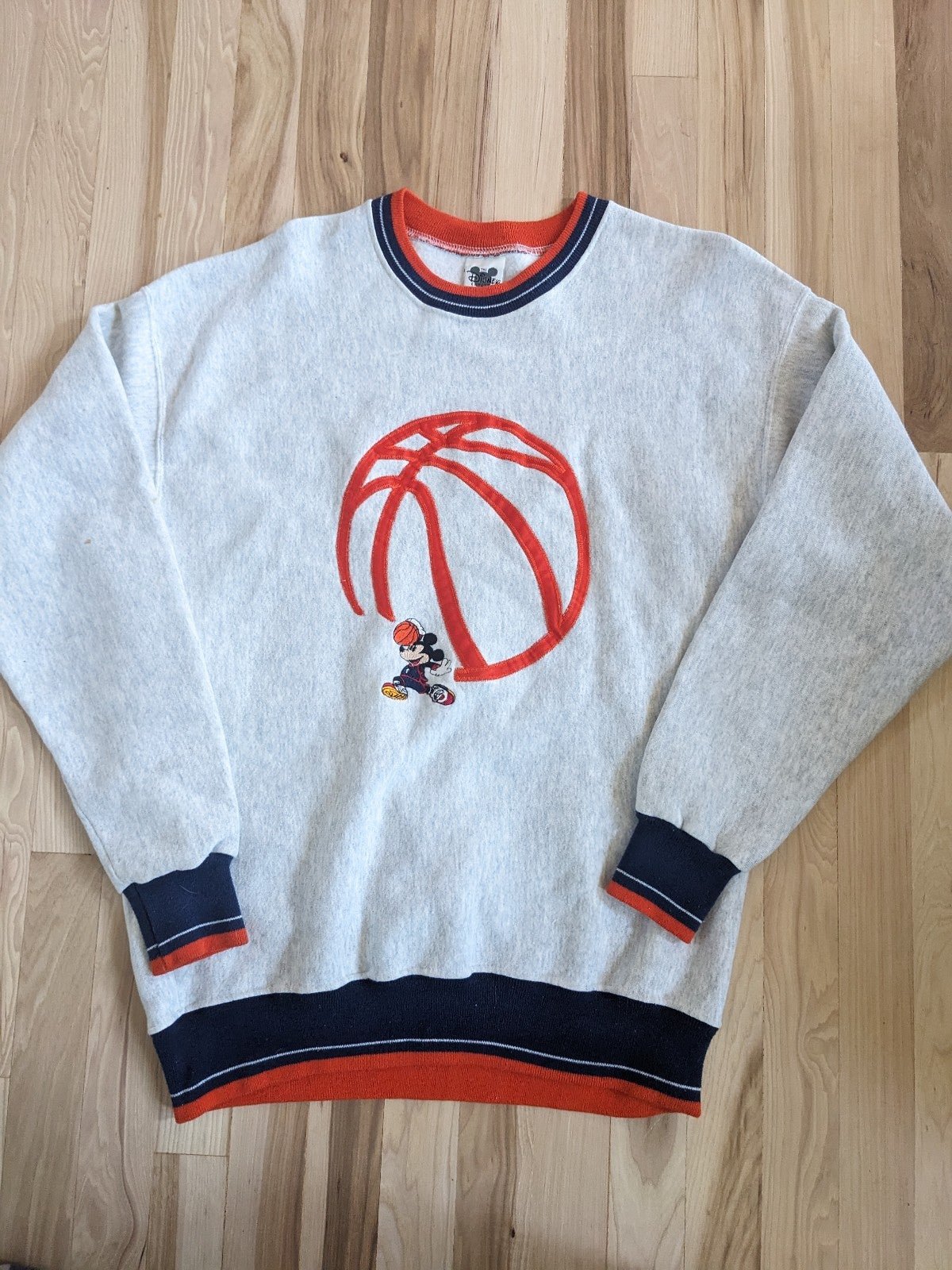 Vintage Disney Mickey Basketball Sweatshirt