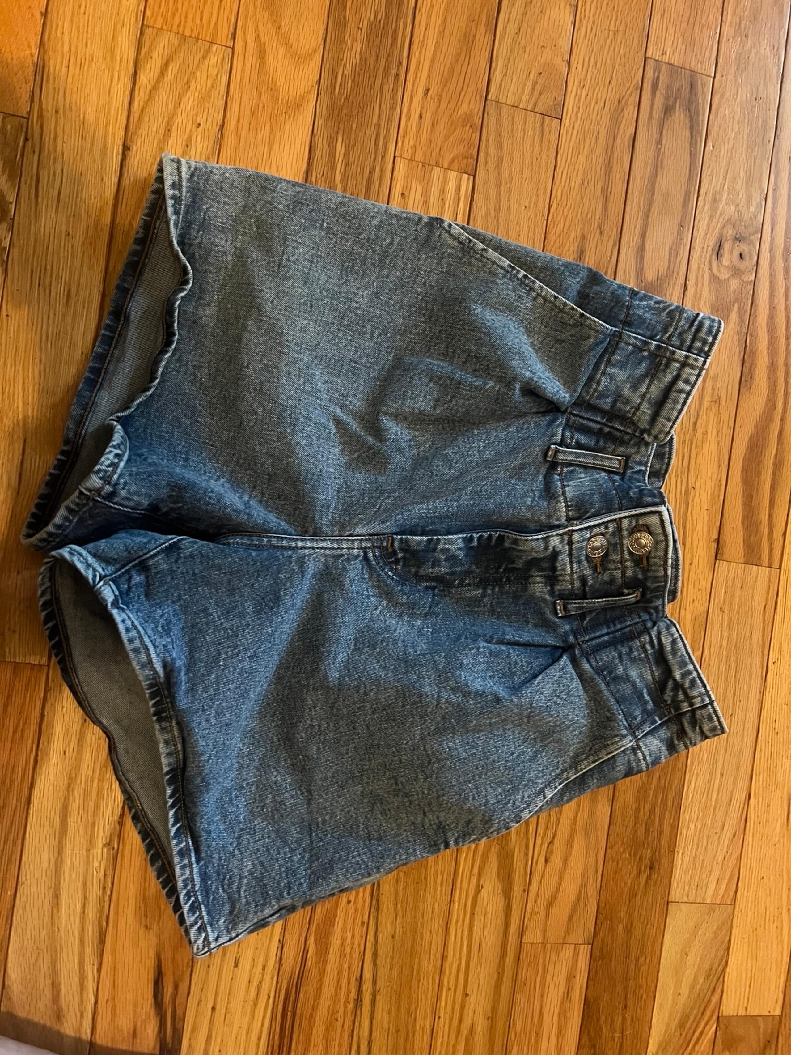 Women Express Jean Paperbag shorts size 2