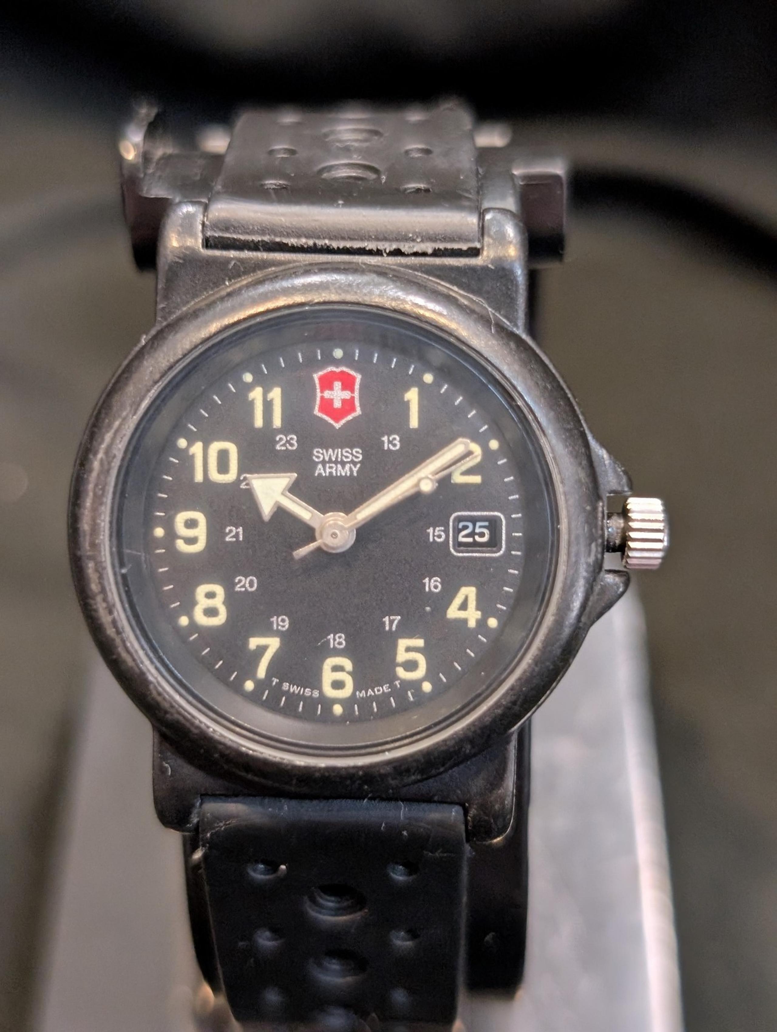 Women's vintage swiss army watch