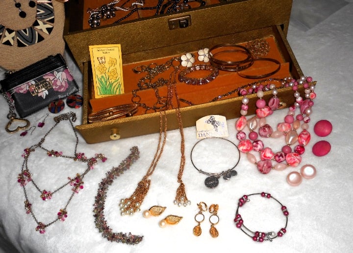 Estate Sale Vintage Jewelry Lot #50 Signd Brooches Sterling
