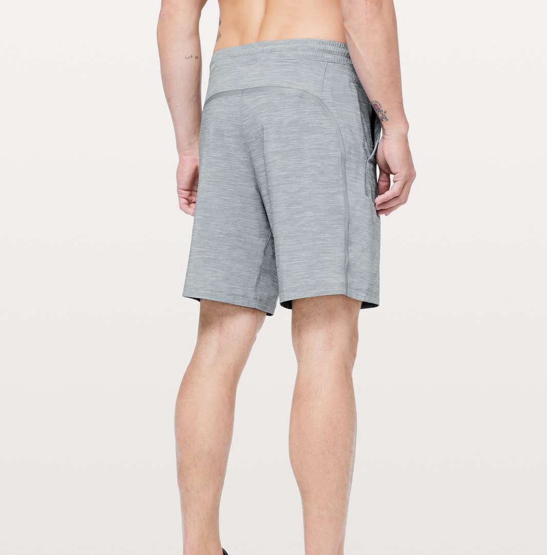 Lululemon Men’s Pace Breaker Lined 7” Shorts Gray Size Small VGUC