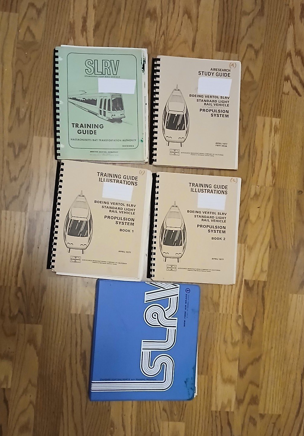 MBTA Training Manuals for MA Train Mechanic 1977 Boeing Vertol Slrv light raìl