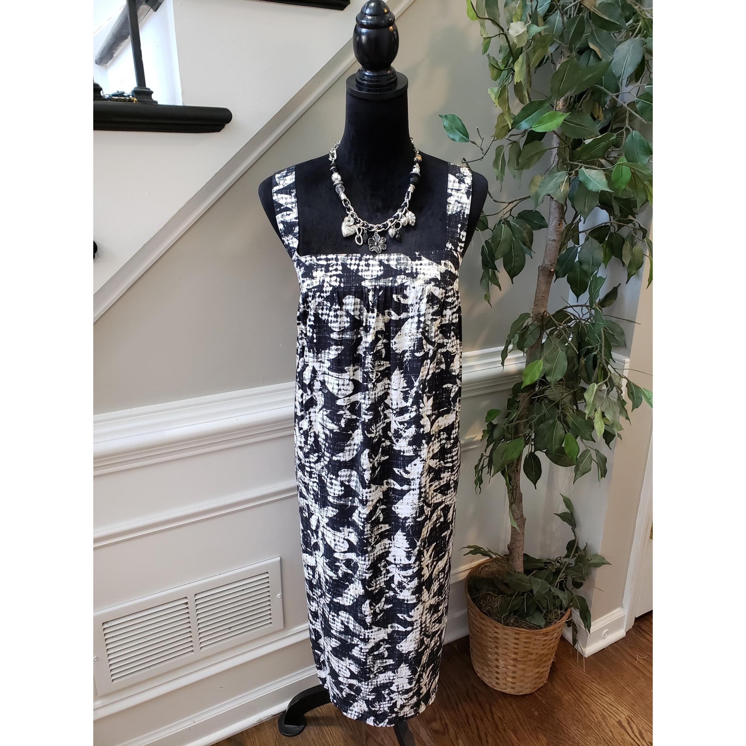 Breezies Dress Women’s 2X Black White Sleeveless Rayon Midi Boho Summer