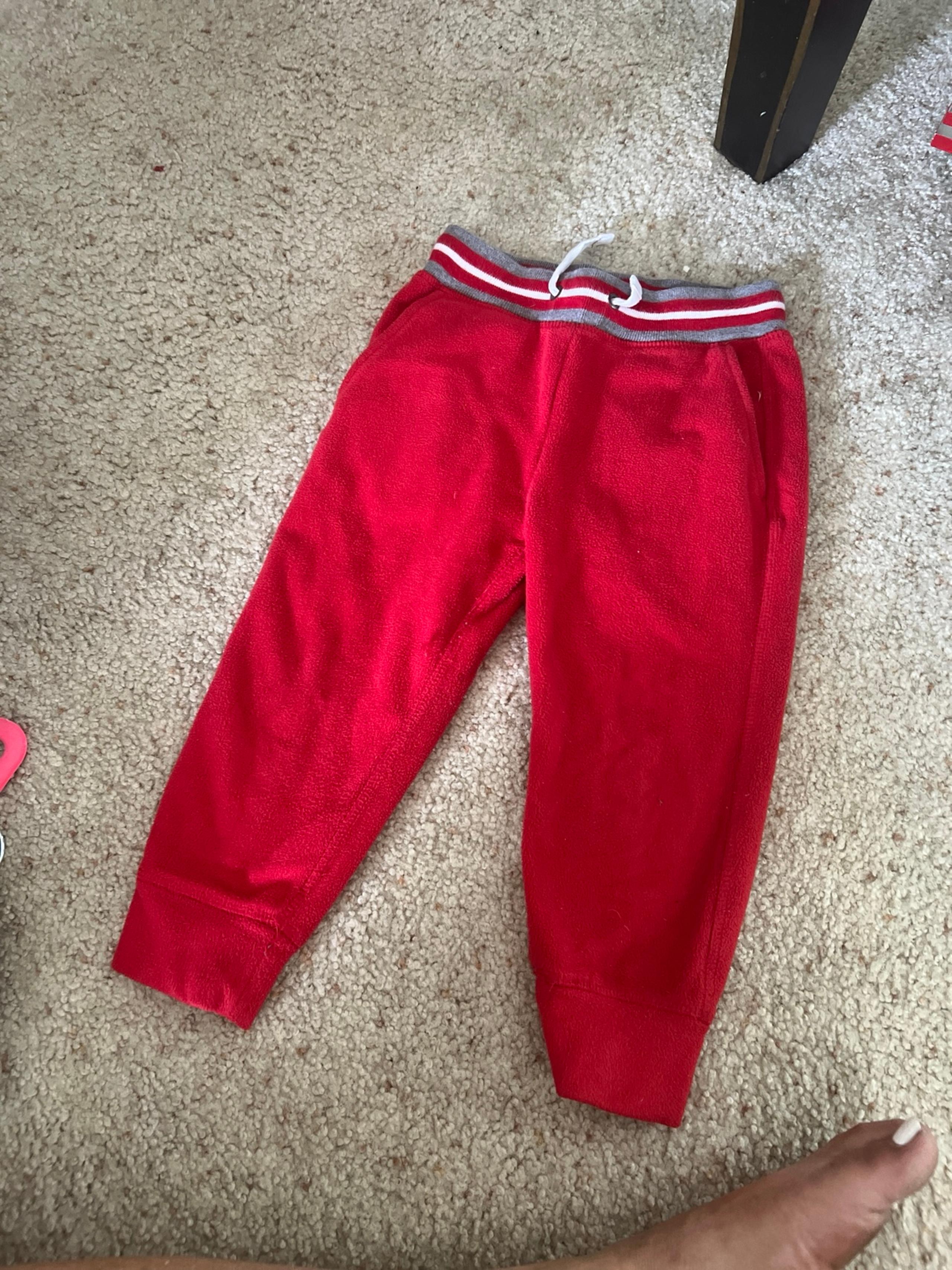 Hanna Andersson red fleece joggers size 3T