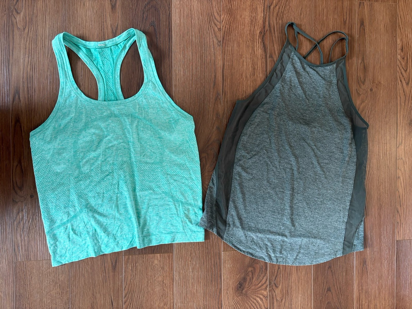 Lululemon Racerback Tanks - Small ( 4 - 6 ) - Athletic Tops