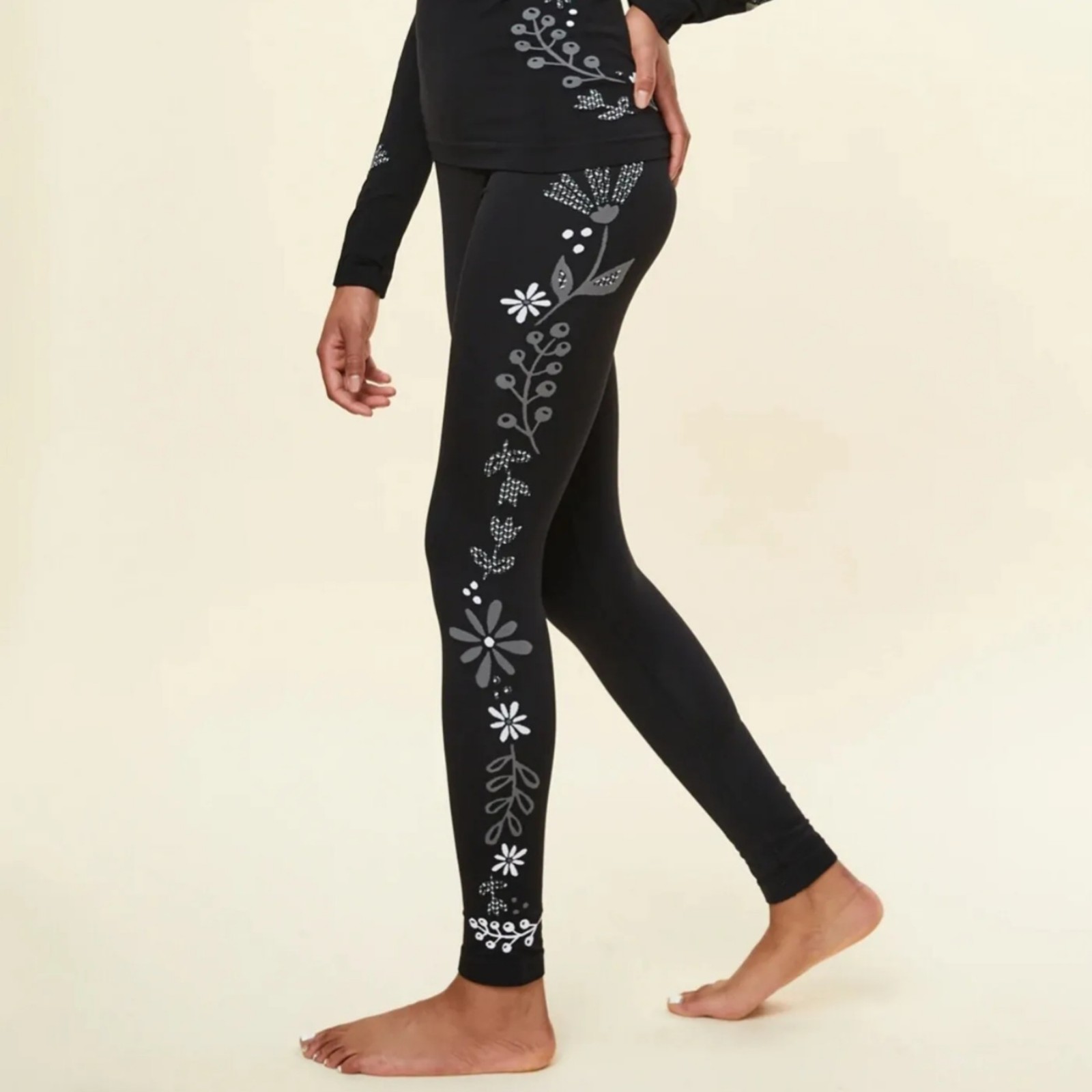 Krimson Klover Women's Ava Seamless Legging Base Layer Bottom