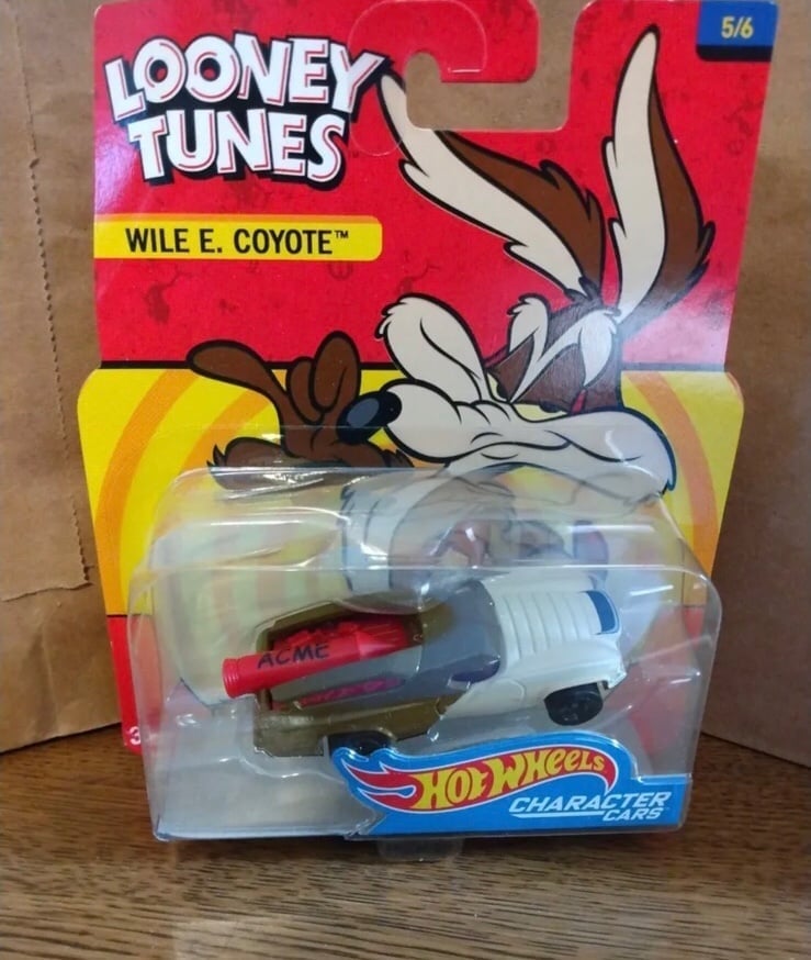 Rare Hot Wheels Looney Tunes Character Car Wile E Coyote 1:64 Die Cast 5/6