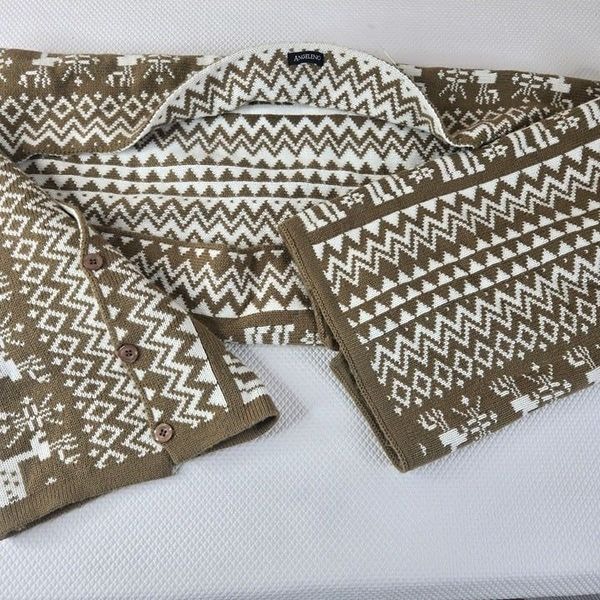 Angeleno Reindeer Pattern Knit Sweater Wrap Shawl Button Arms Fair Isle